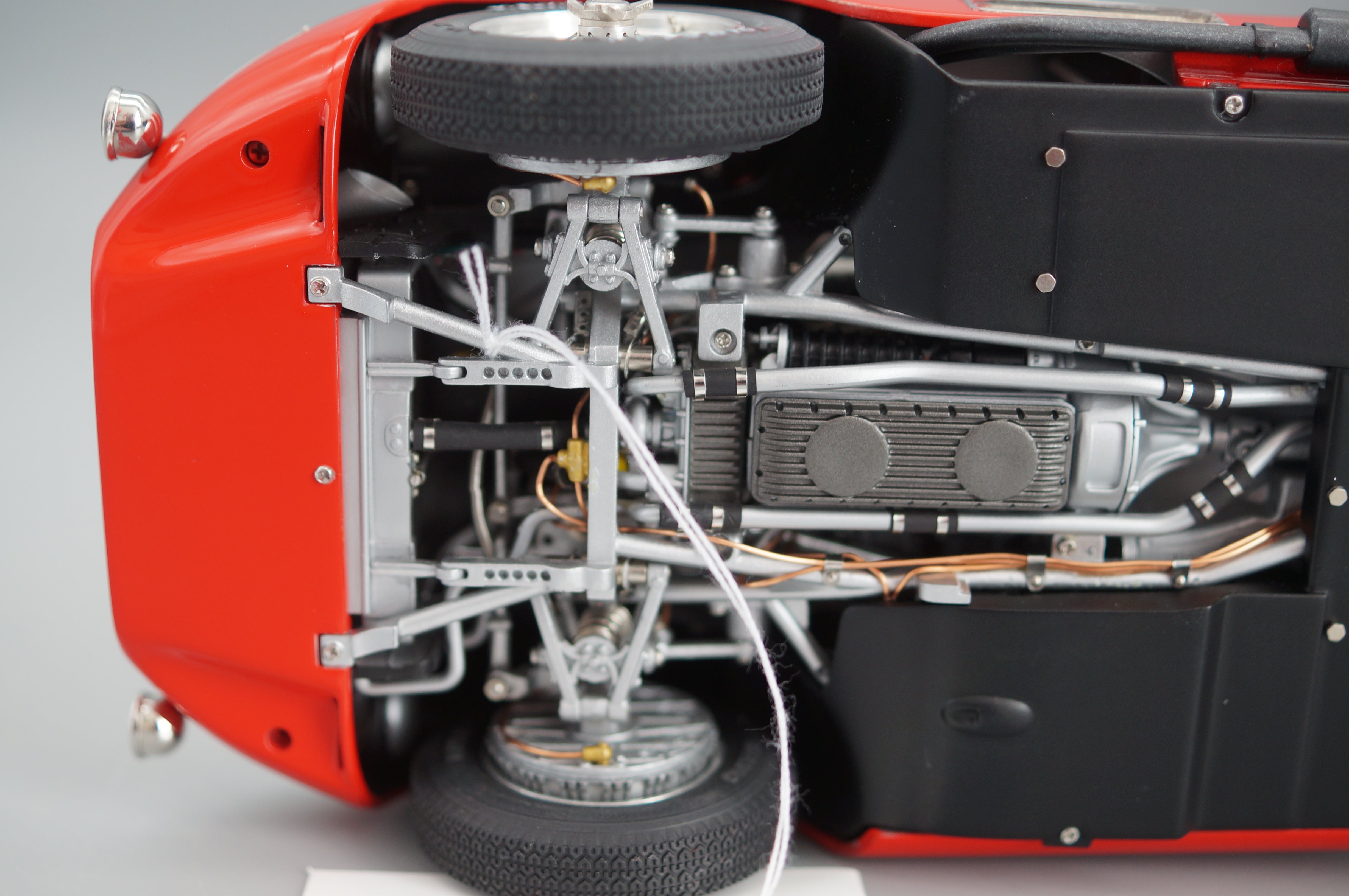 1/18 Maserati 300S #1 24H Le Mans 1958 0683/3000 CMC M-108 -pre-owned