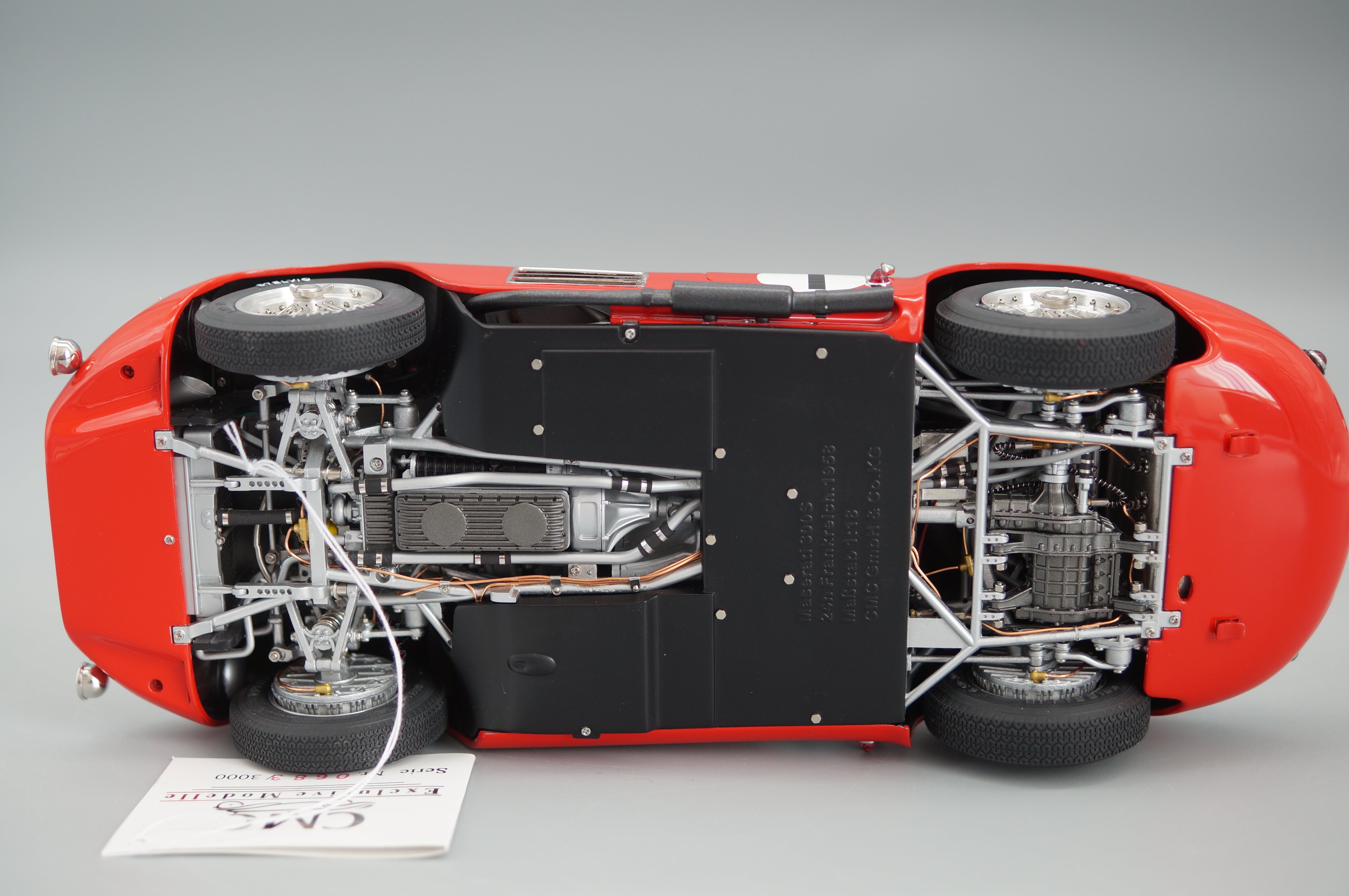 1/18 Maserati 300S #1 24H Le Mans 1958 0683/3000 CMC M-108 -pre-owned