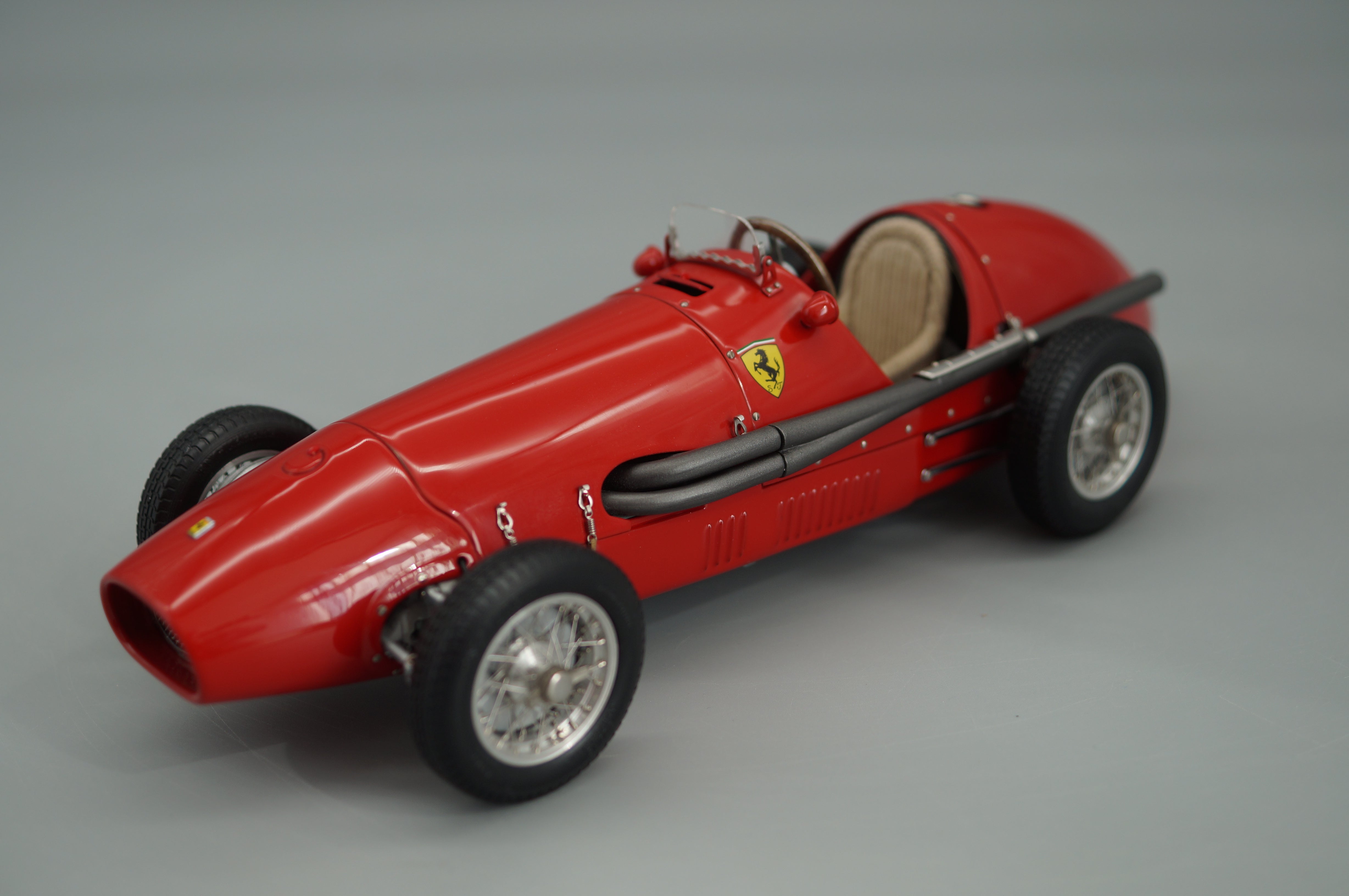 1/18 Ferrari 500 F2 1953 Der Doppelweltmeister #6058 CMC M-056 -pre-owned