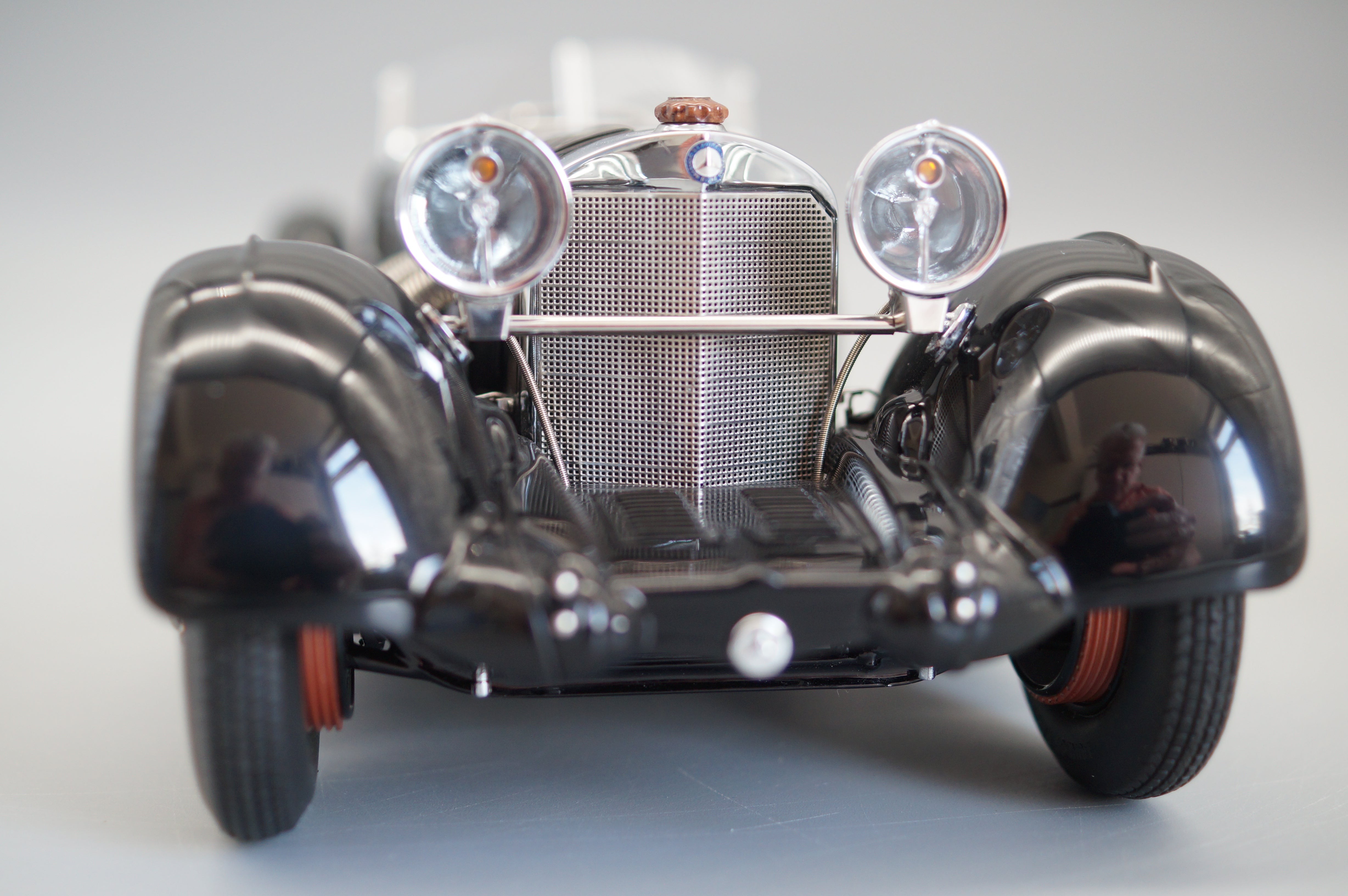 1/18 Mercedes-Benz SSK "Black Prince" 1934 CMC #1334 M-225 - PRE-OWNED