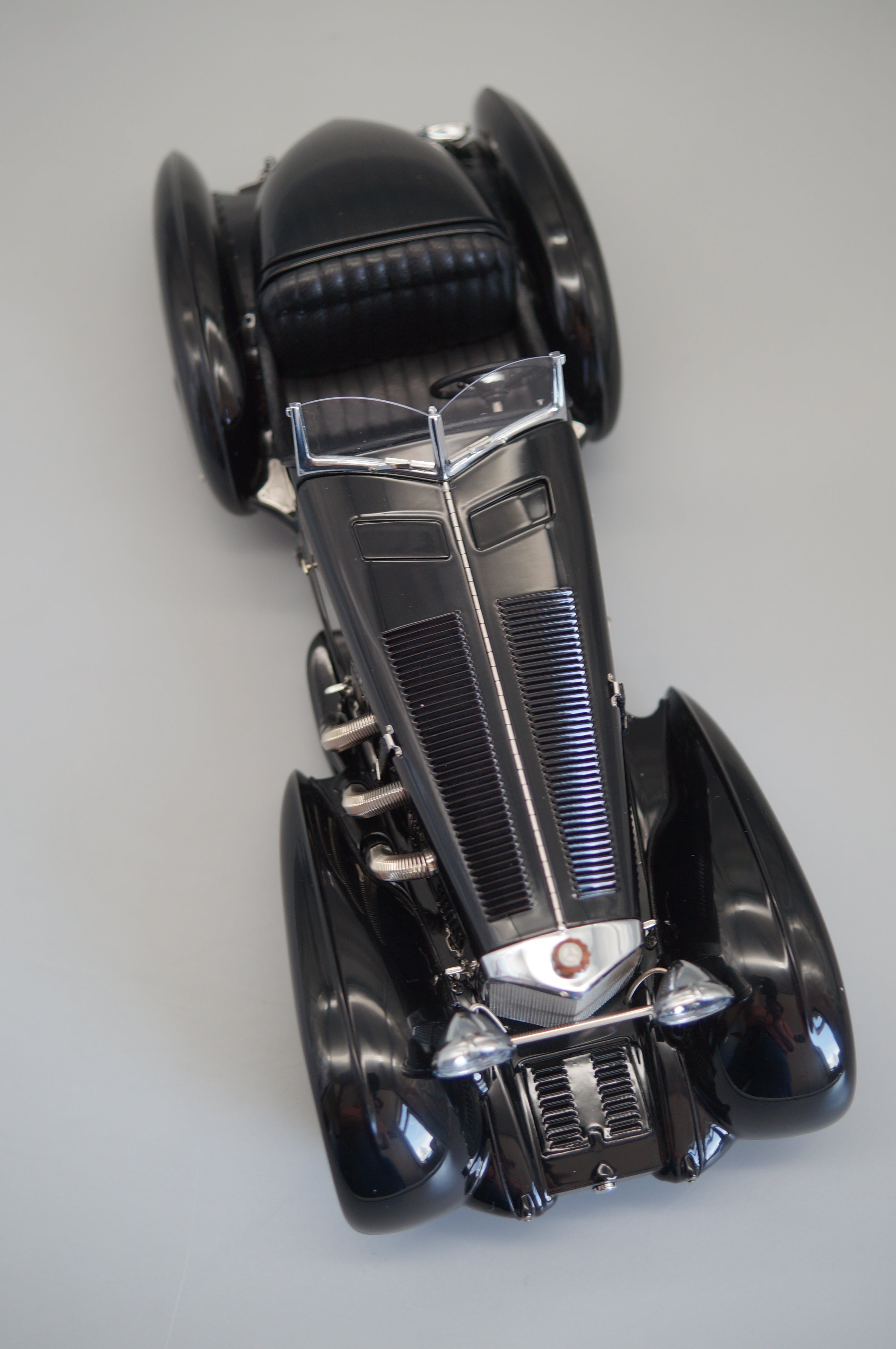 1/18 Mercedes-Benz SSK "Black Prince" 1934 CMC #1334 M-225 - PRE-OWNED