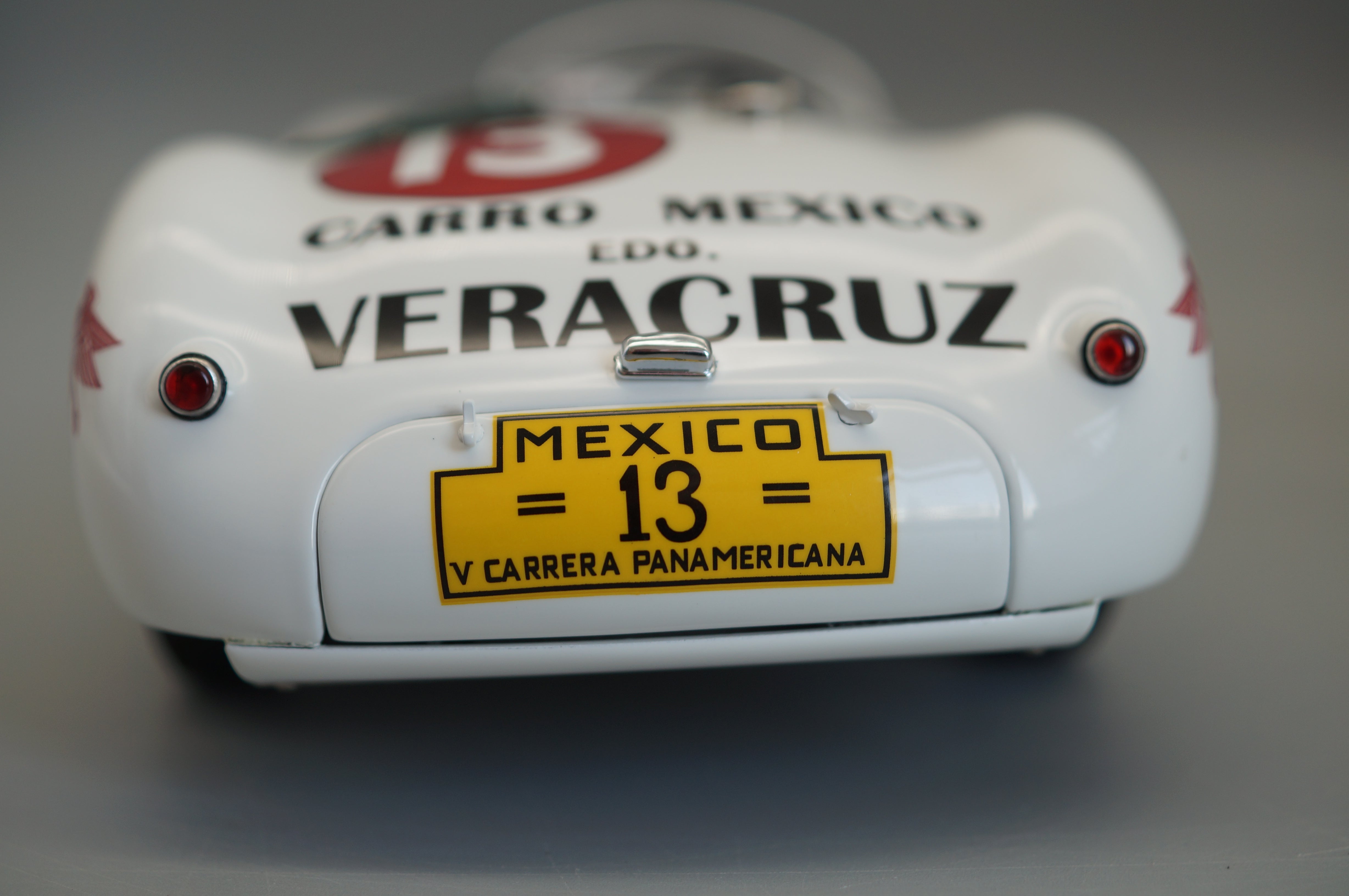 Jaguar C-Type #13 Panamericana 1953/54 Ibarra/Pinal #304/500 CMC M-196 - aus Vorbesitz