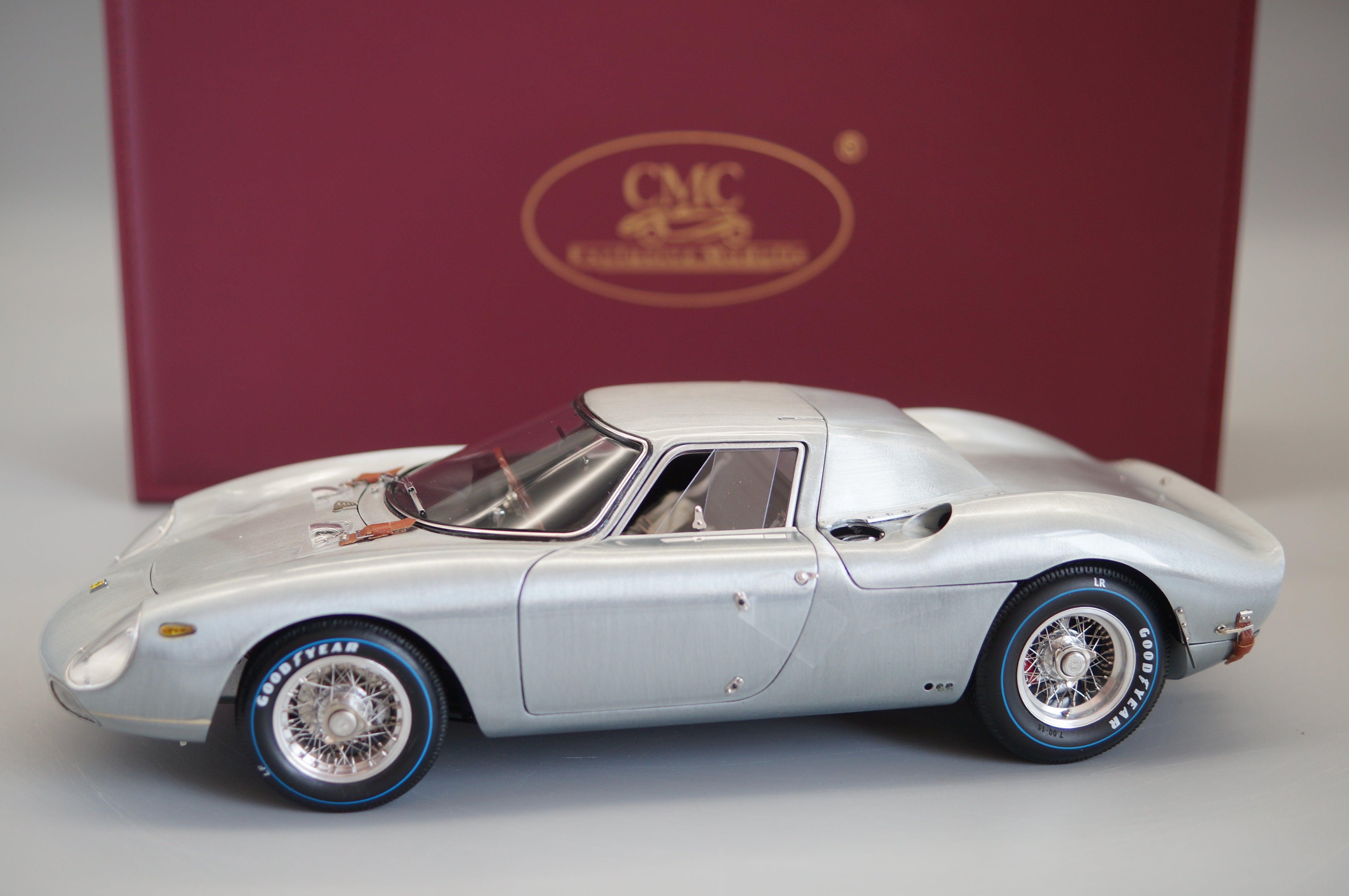 1/18 Ferrari 250 LM Special Edition Retro Classics Essen 2026 Clear Fi