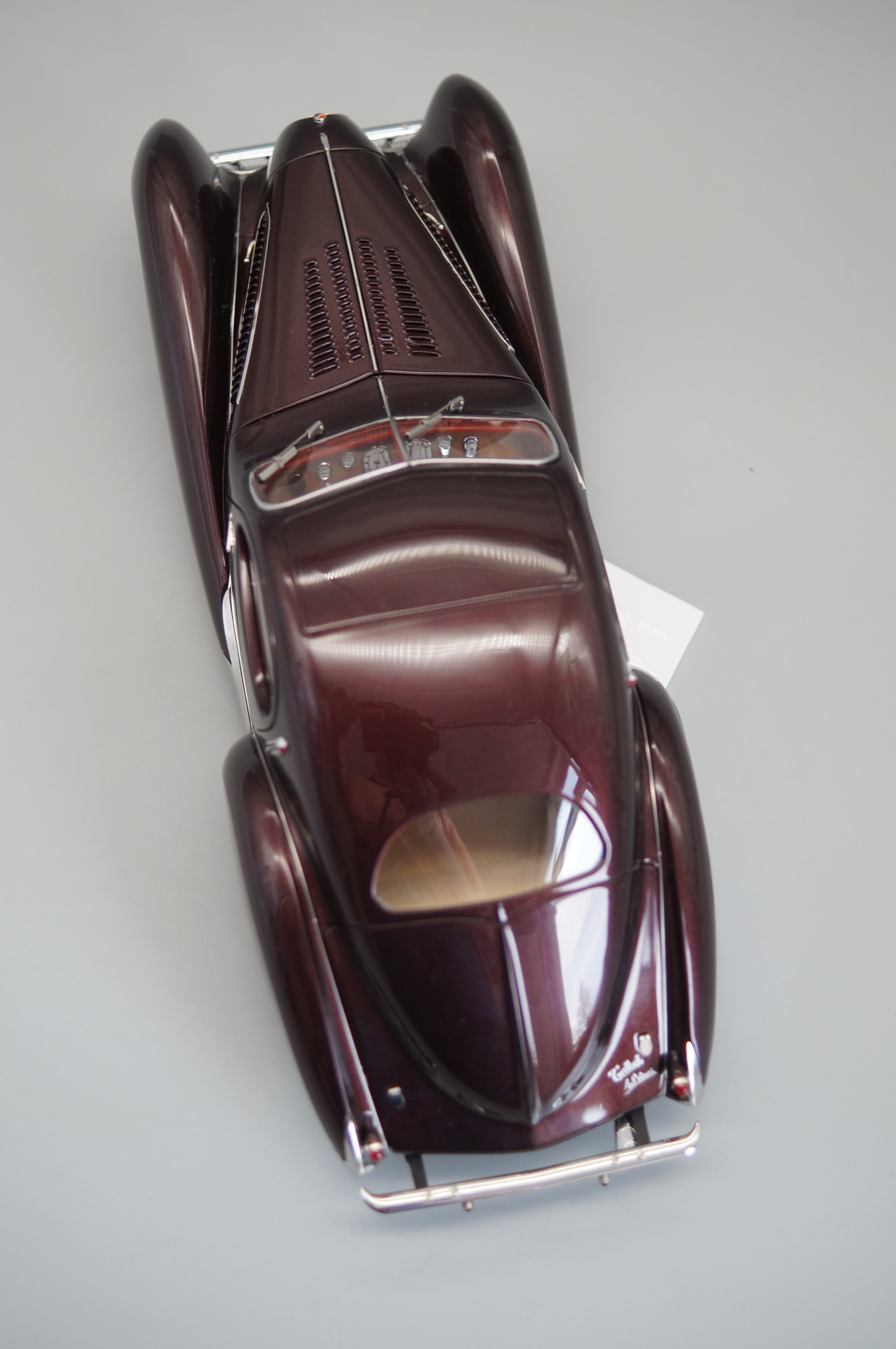 Talbot-Lago Coupé T150 C-SS Figoni &amp; Falaschi "Teardrop" "Memory Edition" Aubergine CMC M-179