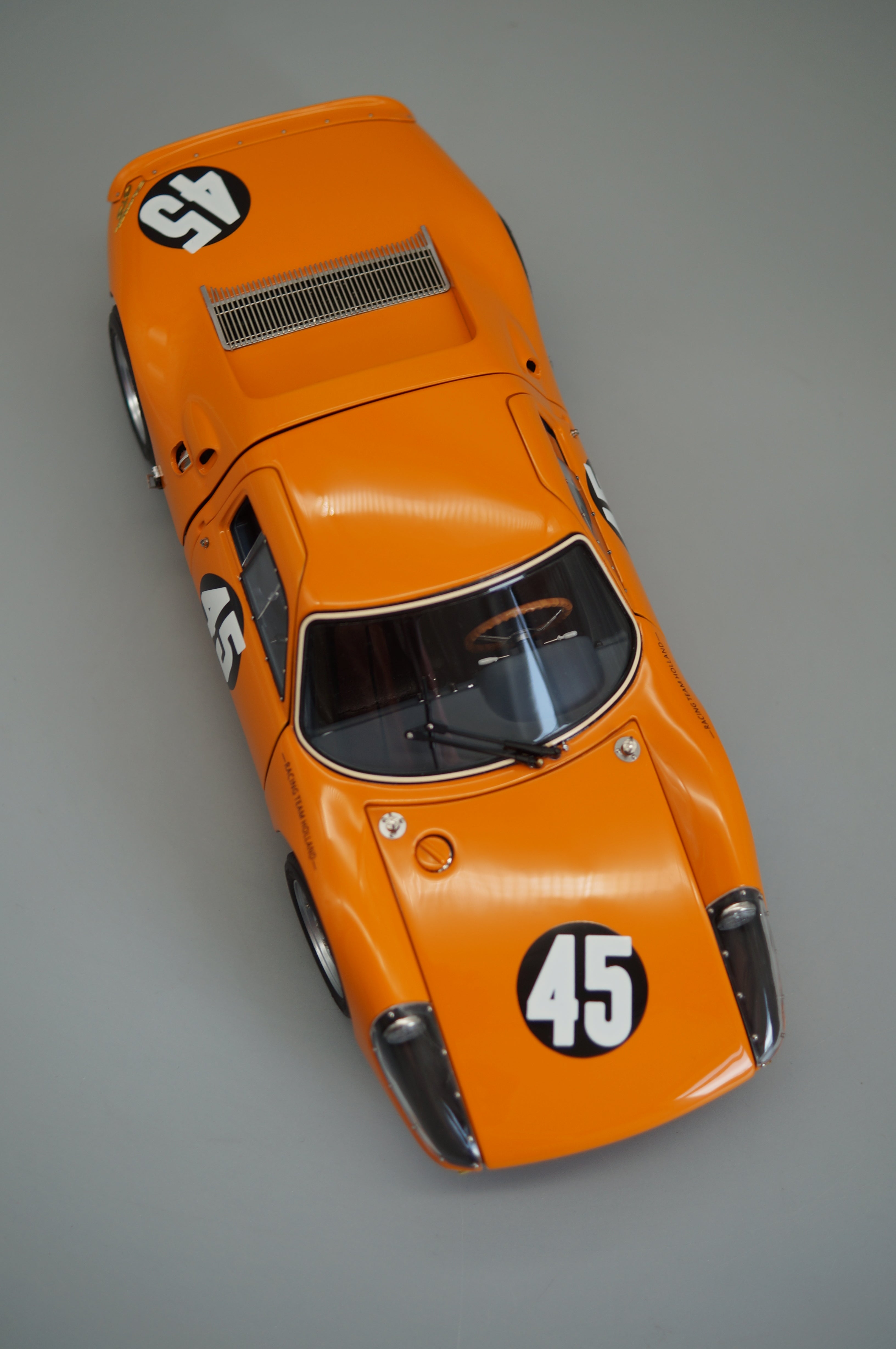 1/18 CMC M-236 1/18 Porsche 904 Carrera GTS #45 1,000 km Nürburgring 1964 Koch/Pon