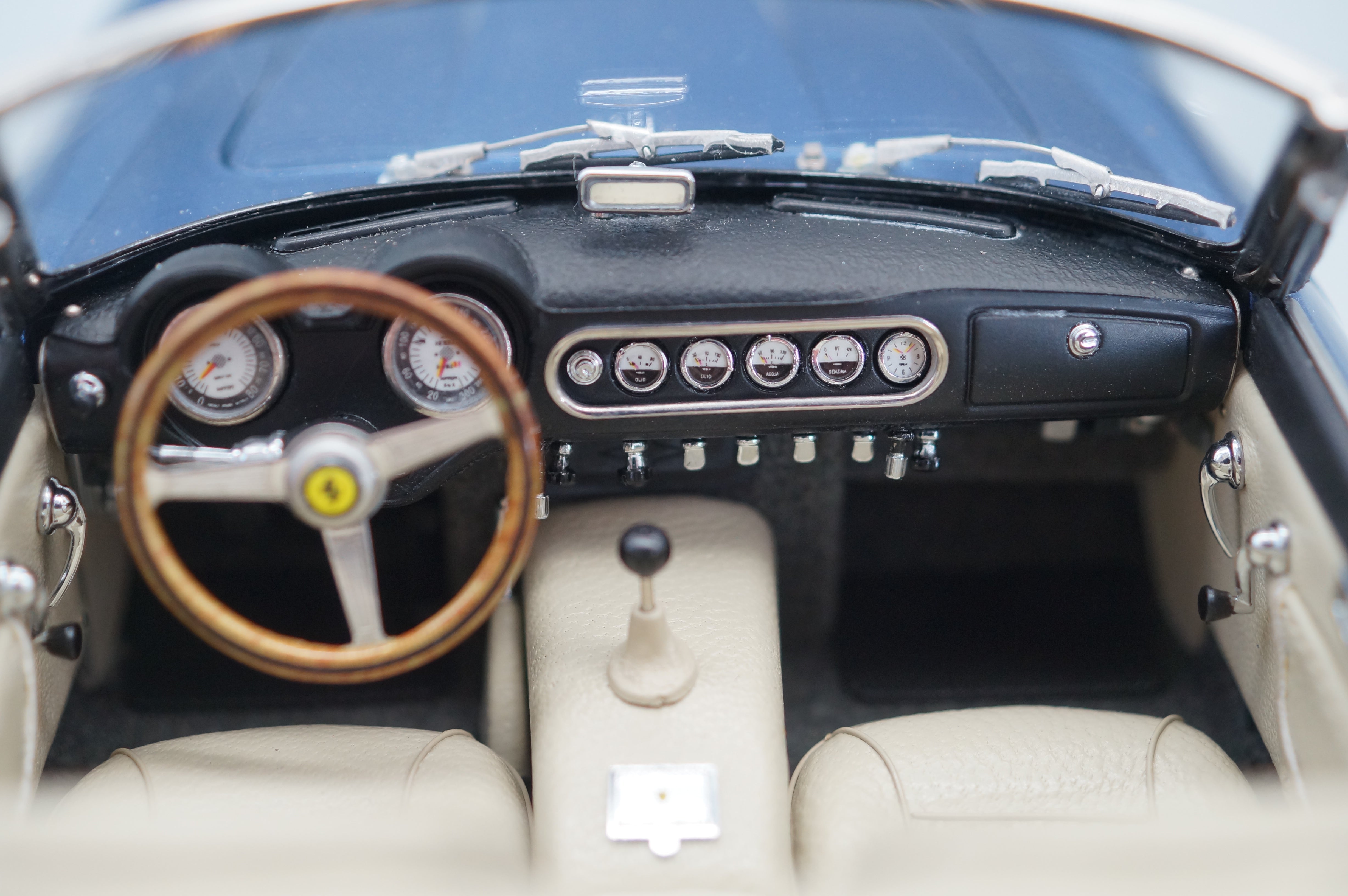 Ferrari 250 Testa Rossa #DM 124, 1958 (black), Limited Edition 5,000 pieces CMC M-081