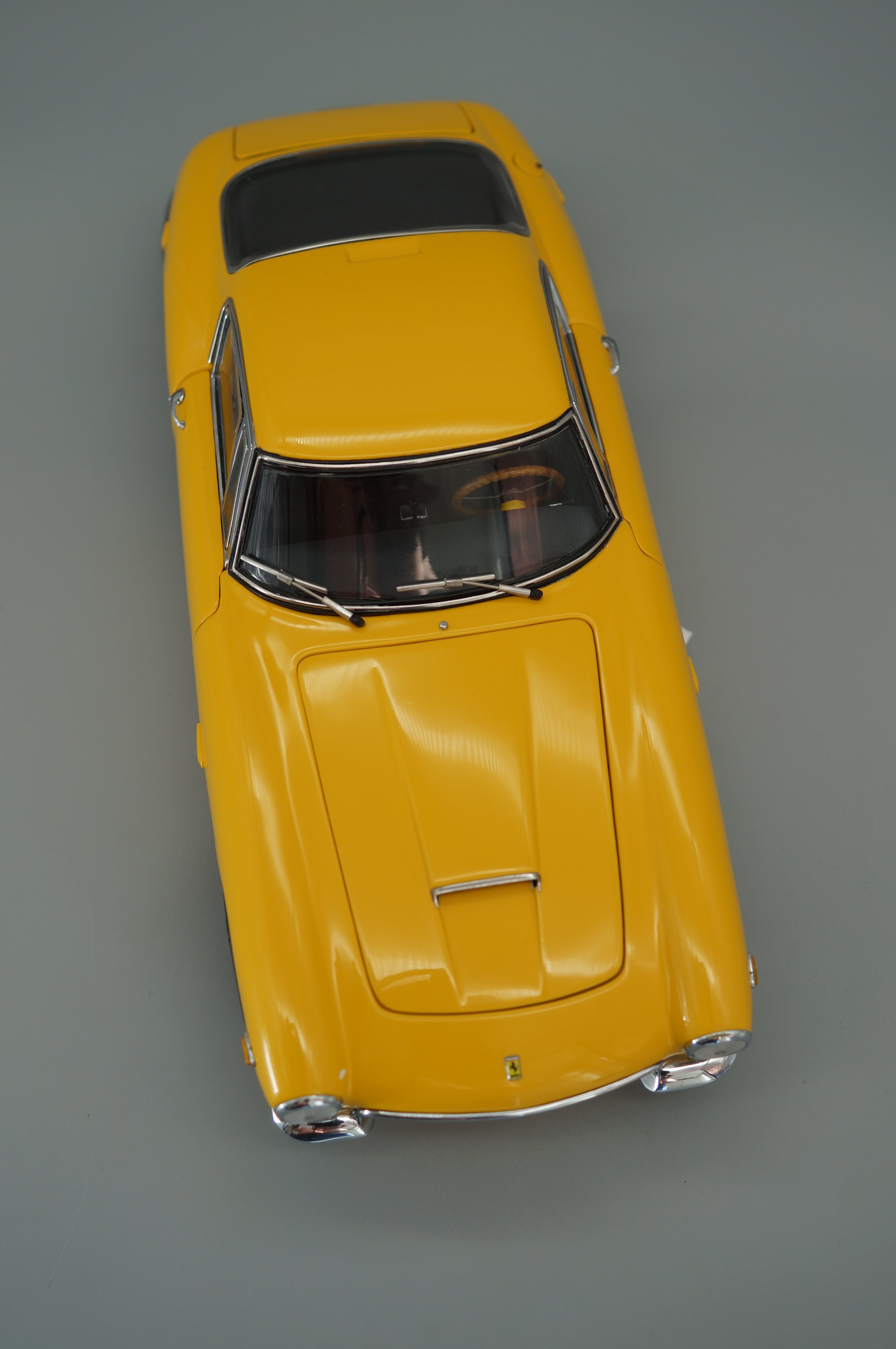 1/18 Ferrari 250 GT Berlinetta passo corto GELB #3216 CMC M-054 -pre-owned