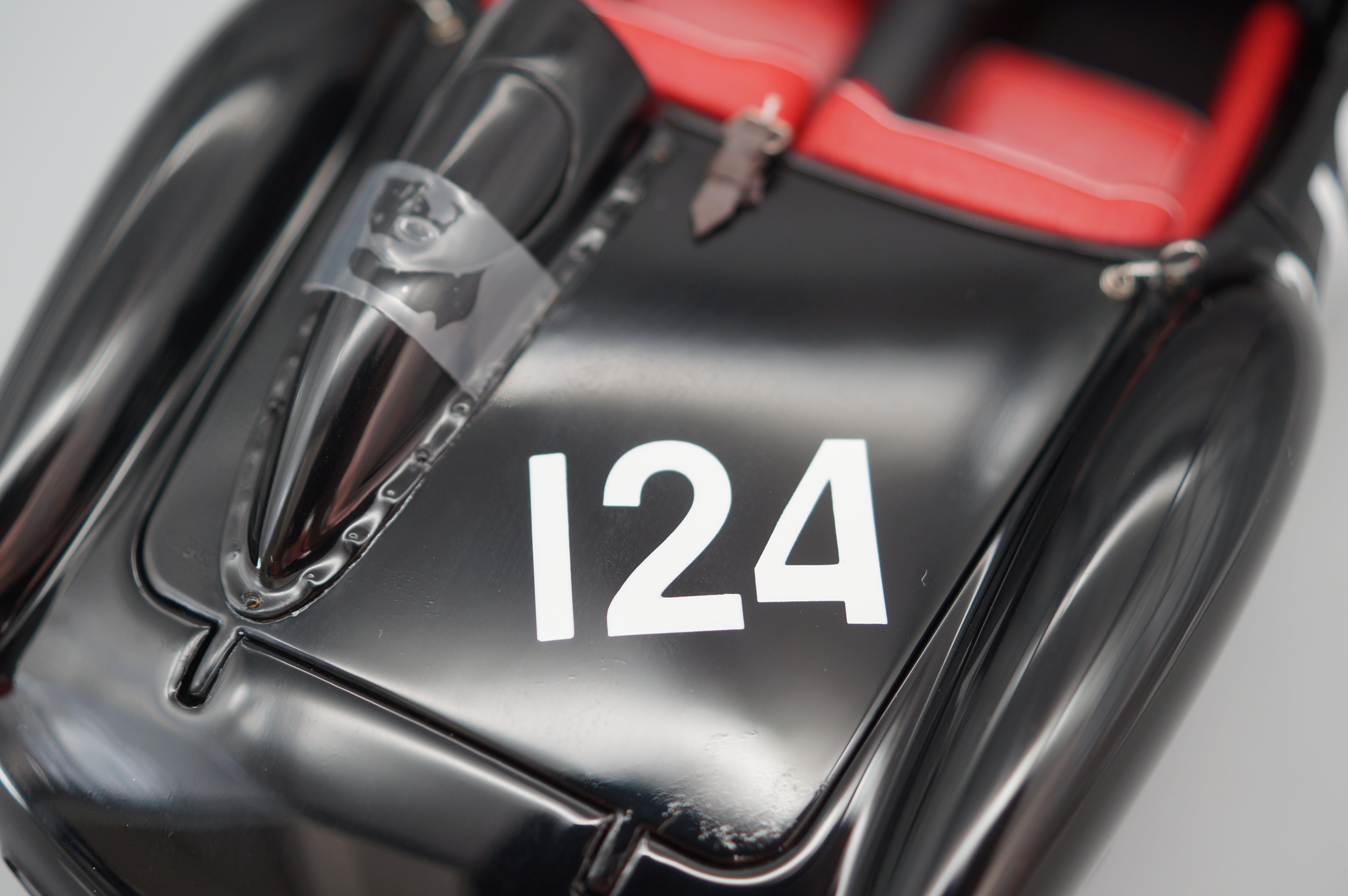 1/18 Ferrari 250 Testa Rossa #DM124 1958 (black) Limited Edition #0602/5000 pieces CMC M-081 -pre-owned-