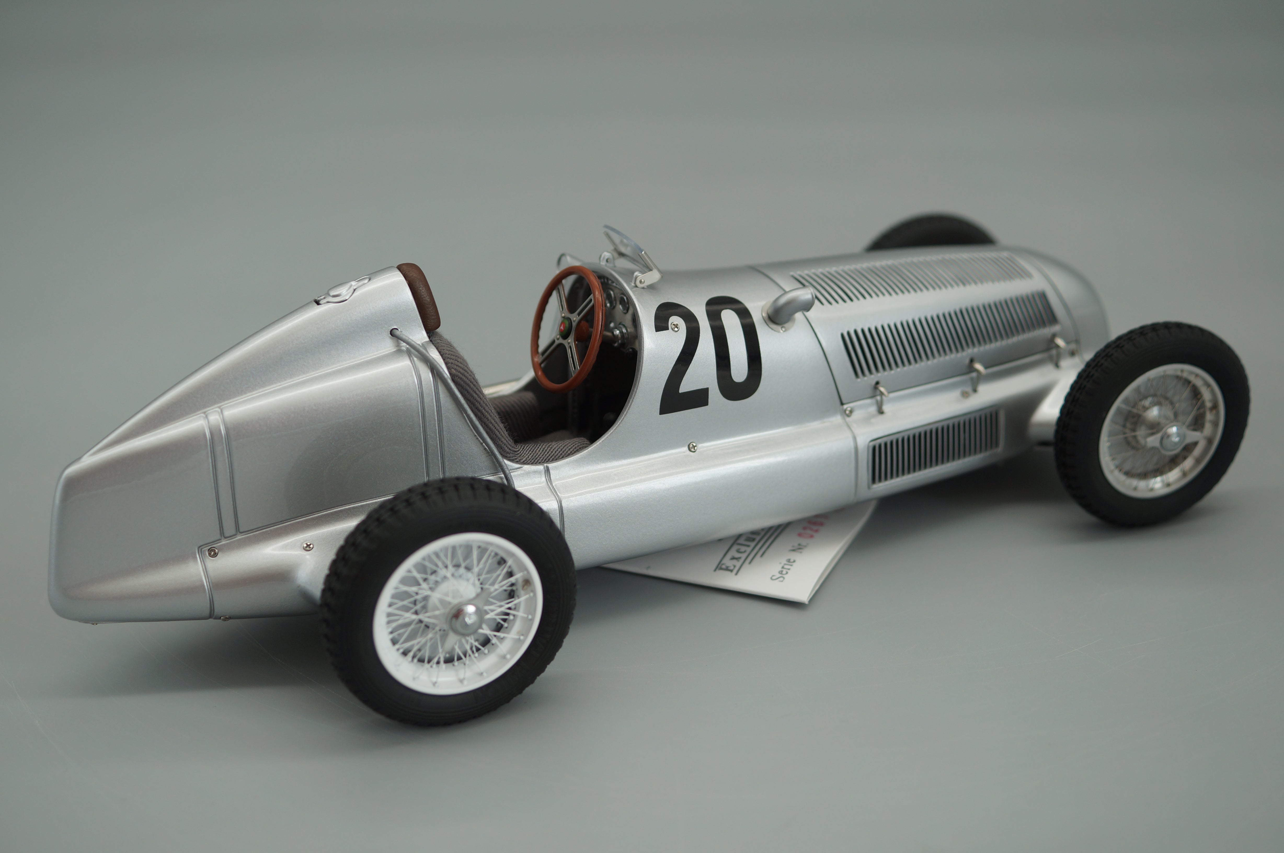 Mercedes-Benz W25 #20 by Brauchitsch CMC M-103 LE 2,000