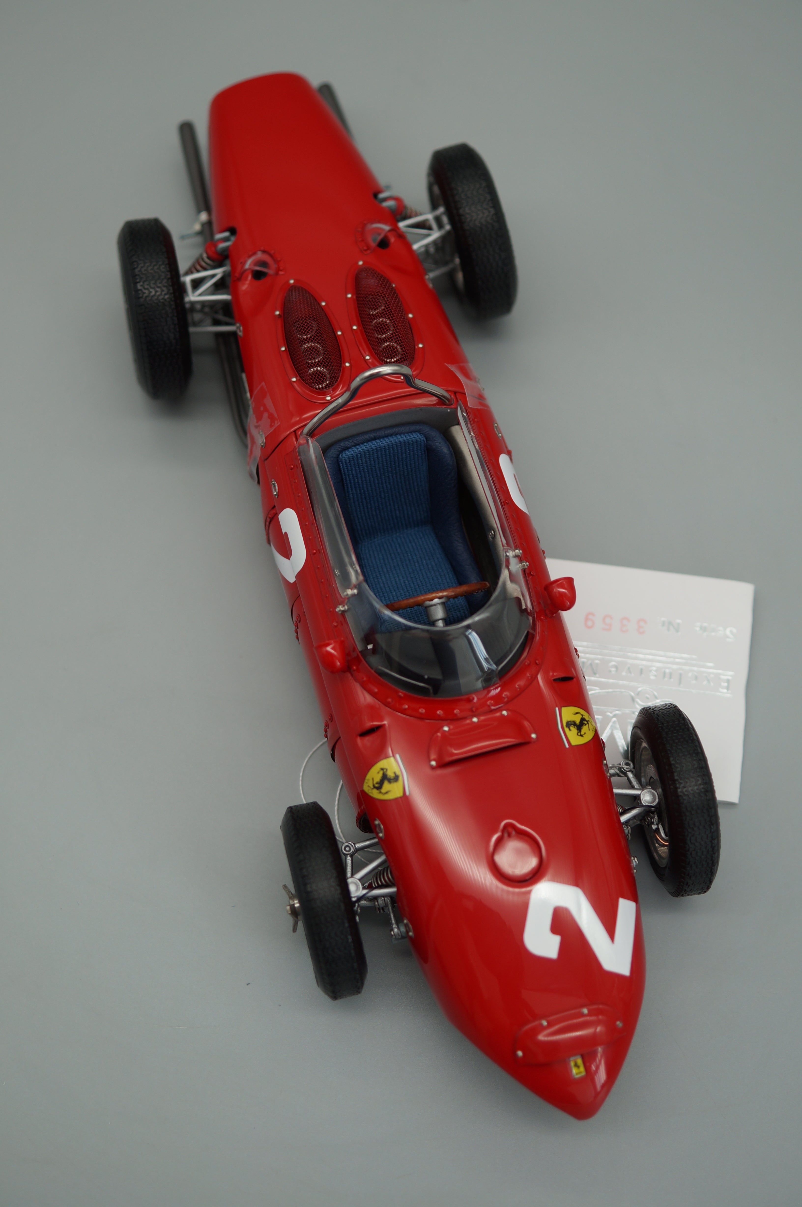 1/18 Ferrari 156 F1 'Sharknose' #2 Phil Hill Monza #3359/6000 CMC M-068 -pre-owned