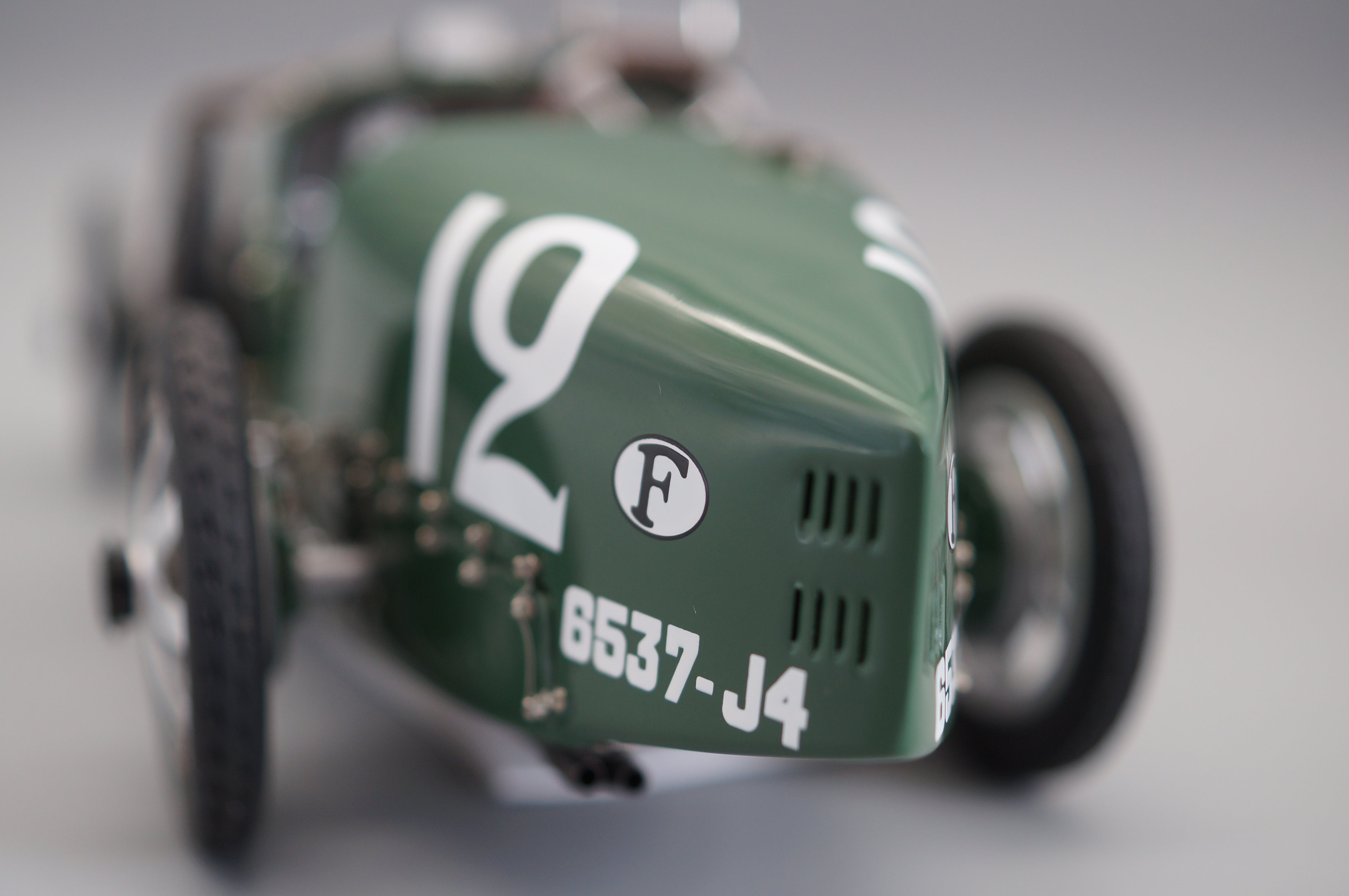 1:18 Bugatti T35 Nation Color Project - Great Britain #12 #0721/2000 CMC M-100 002 -pre-owned