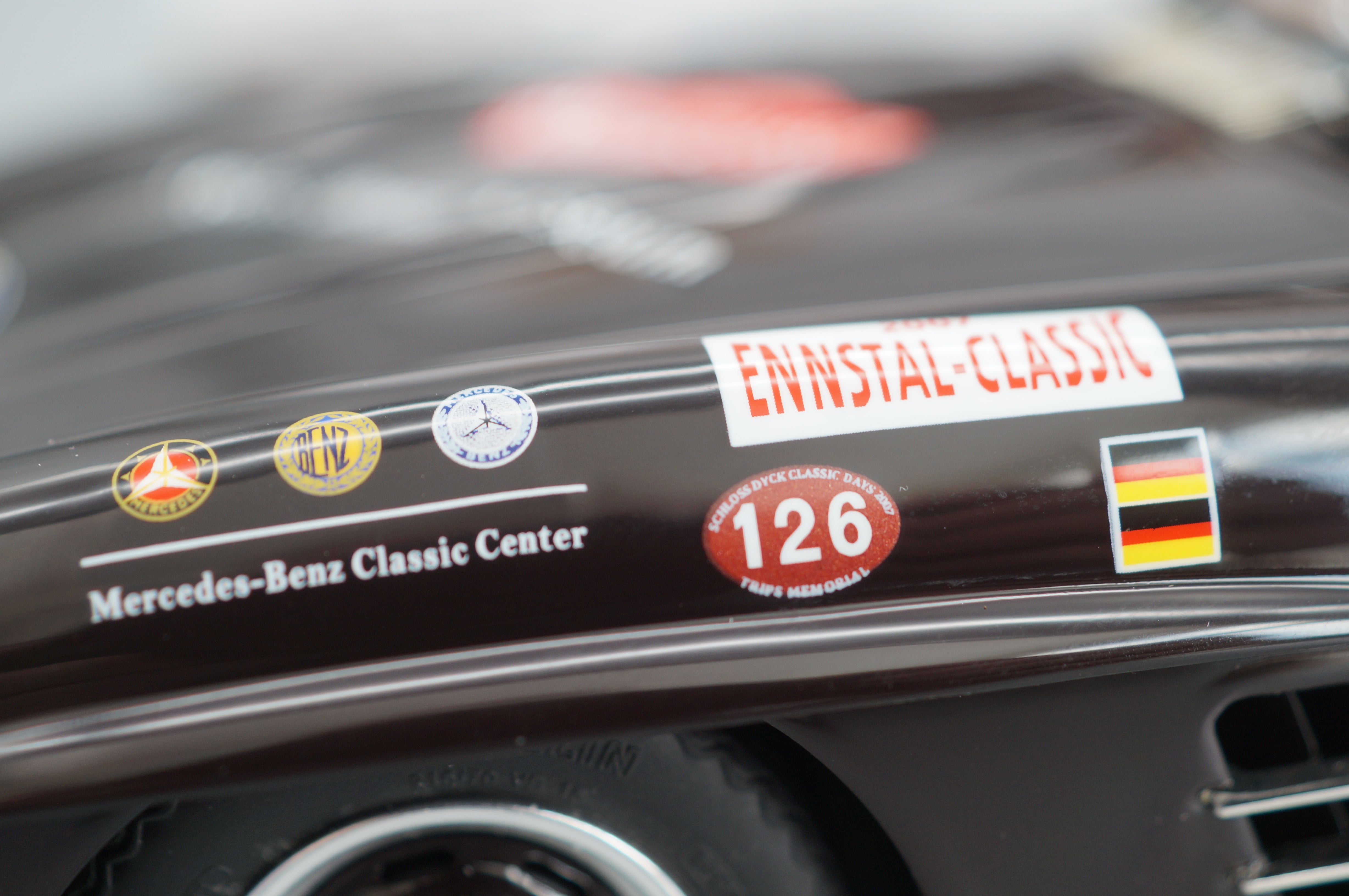 1/18 Mercedes-Benz 300 SL W198 Rallye Roadster Brown offen CMC M-295