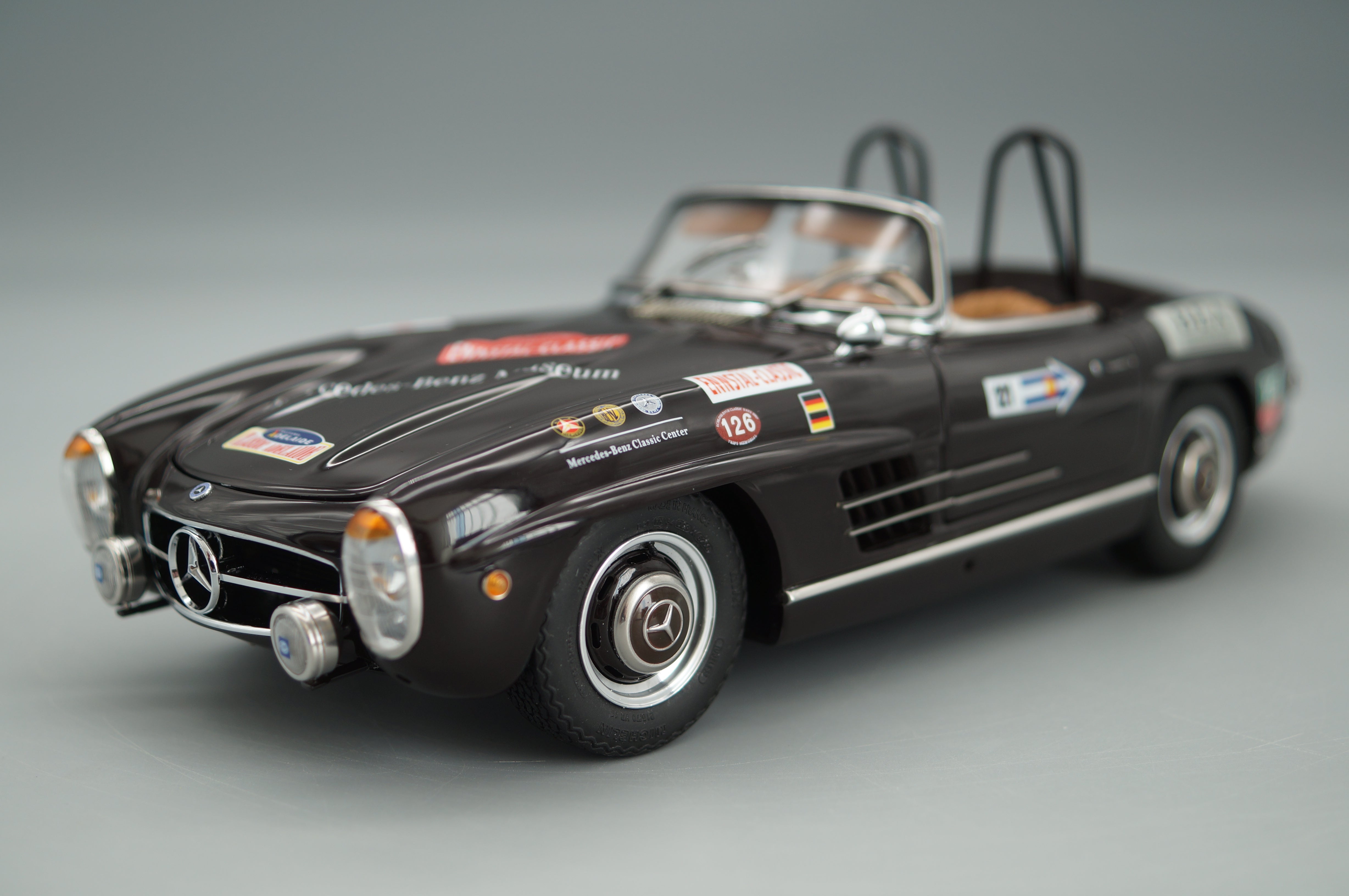 1/18 Mercedes-Benz 300 SL W198 Rallye Roadster Brown offen CMC M-295