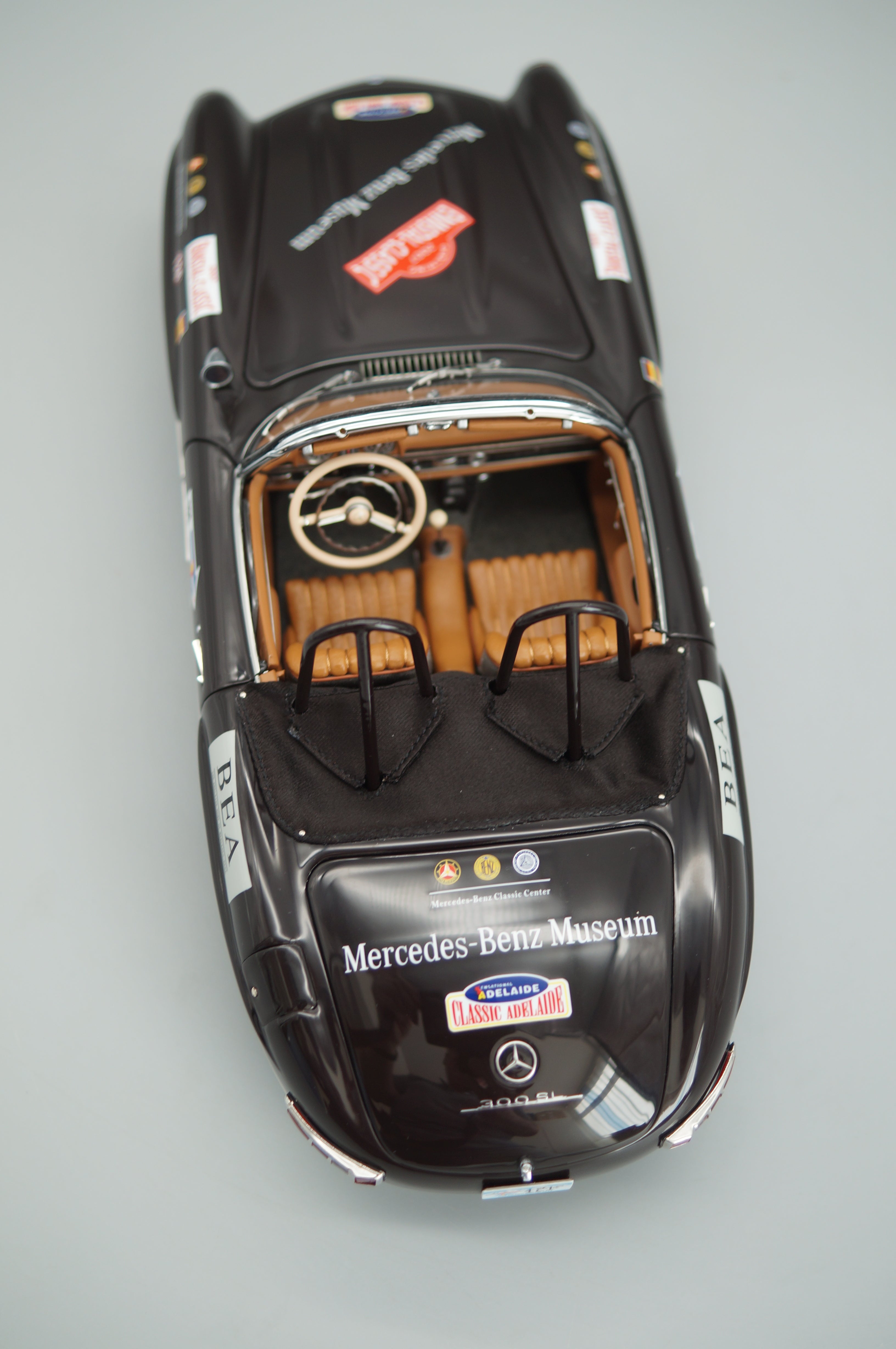 1/18 Mercedes-Benz 300 SL W198 Rallye Roadster Brown offen CMC M-295