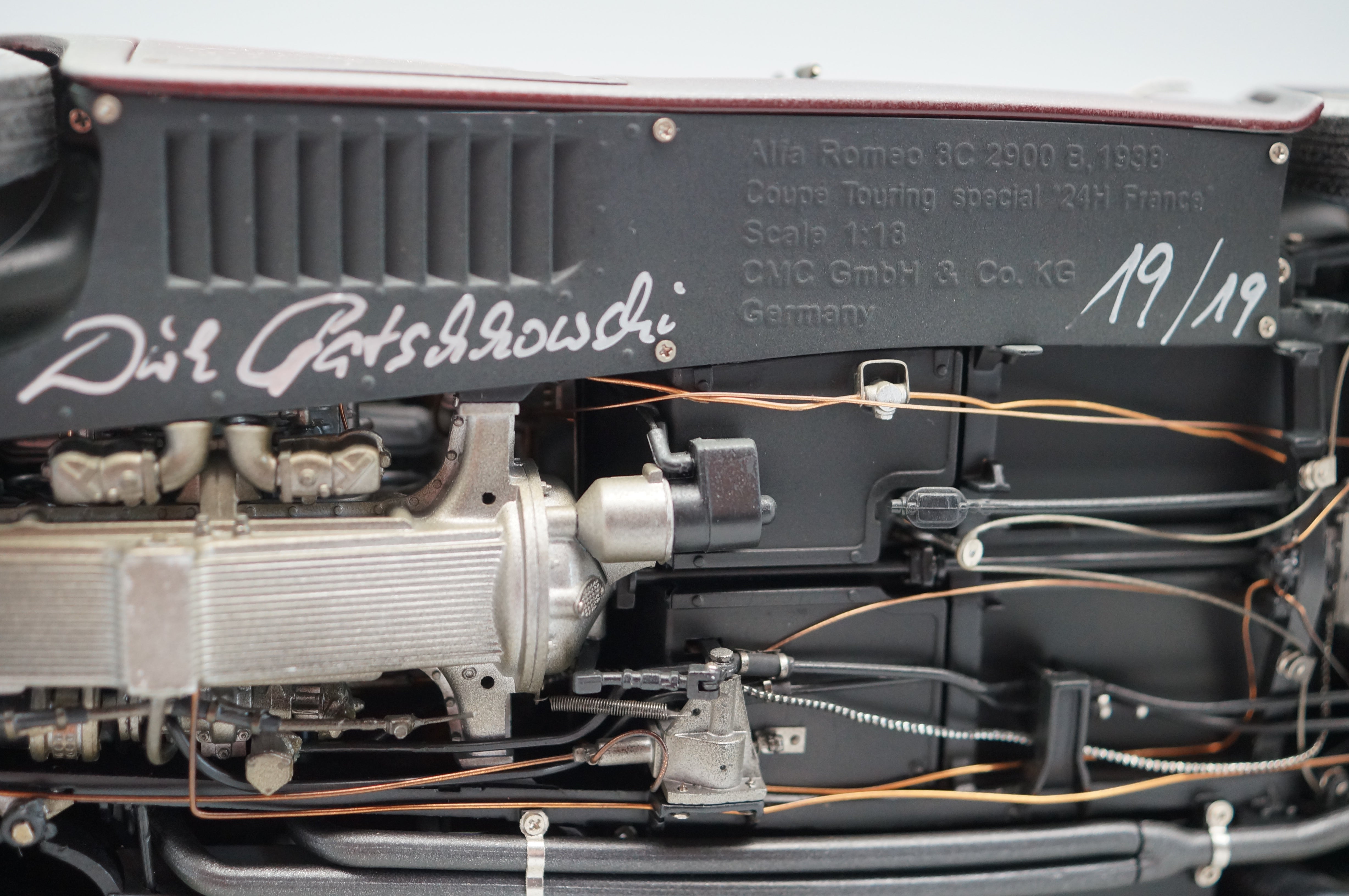 1/18 CMC M-111 Alfa Romeo 8C 2900B #19 Le Mans 1938 'Racing Legend' by Dirk Patschkowski LE 19/19
