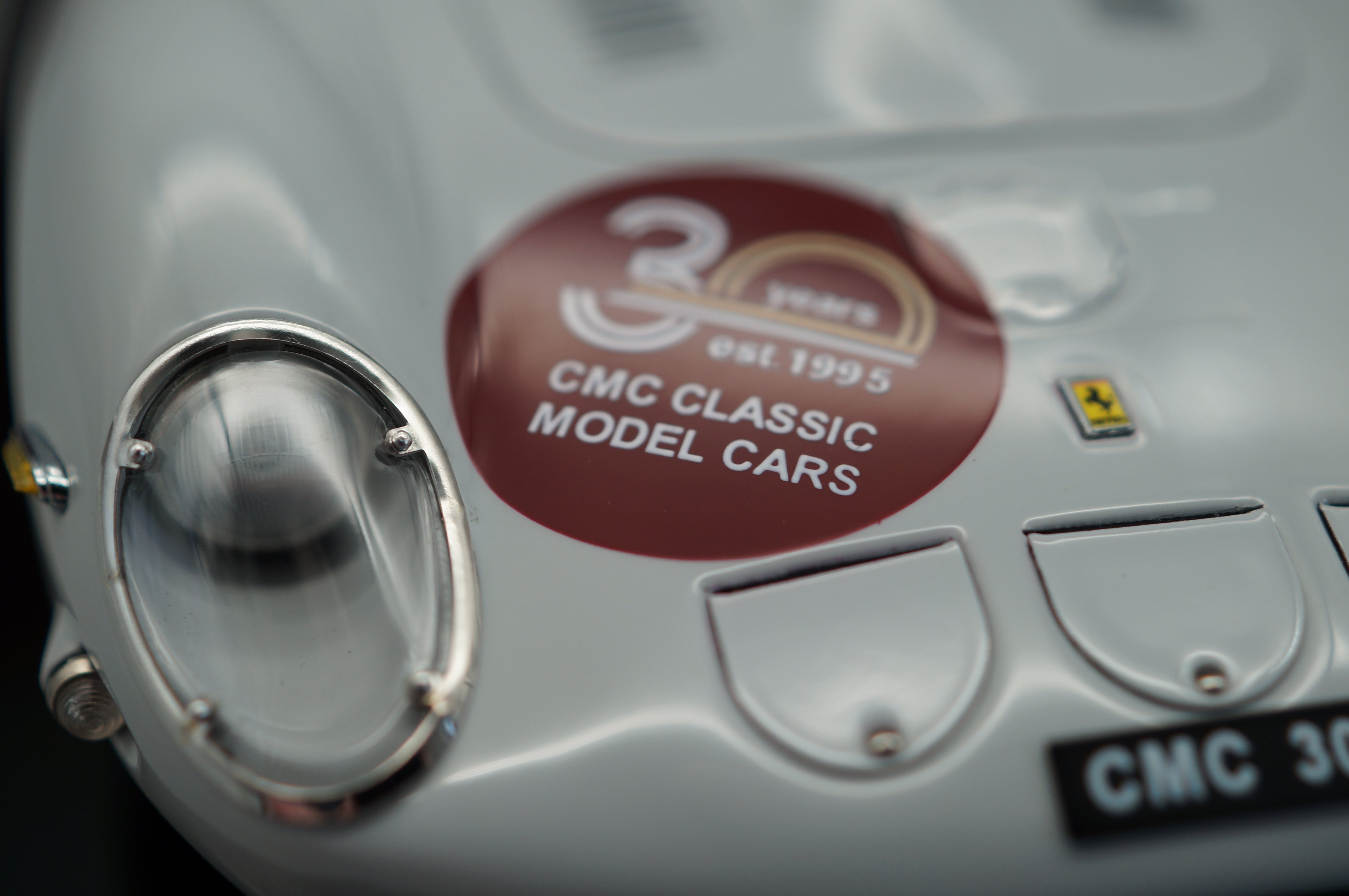 1:18 CMC M-288 Ferrari 250 GTO Jubiläumsmodell 30 Jahre CMC