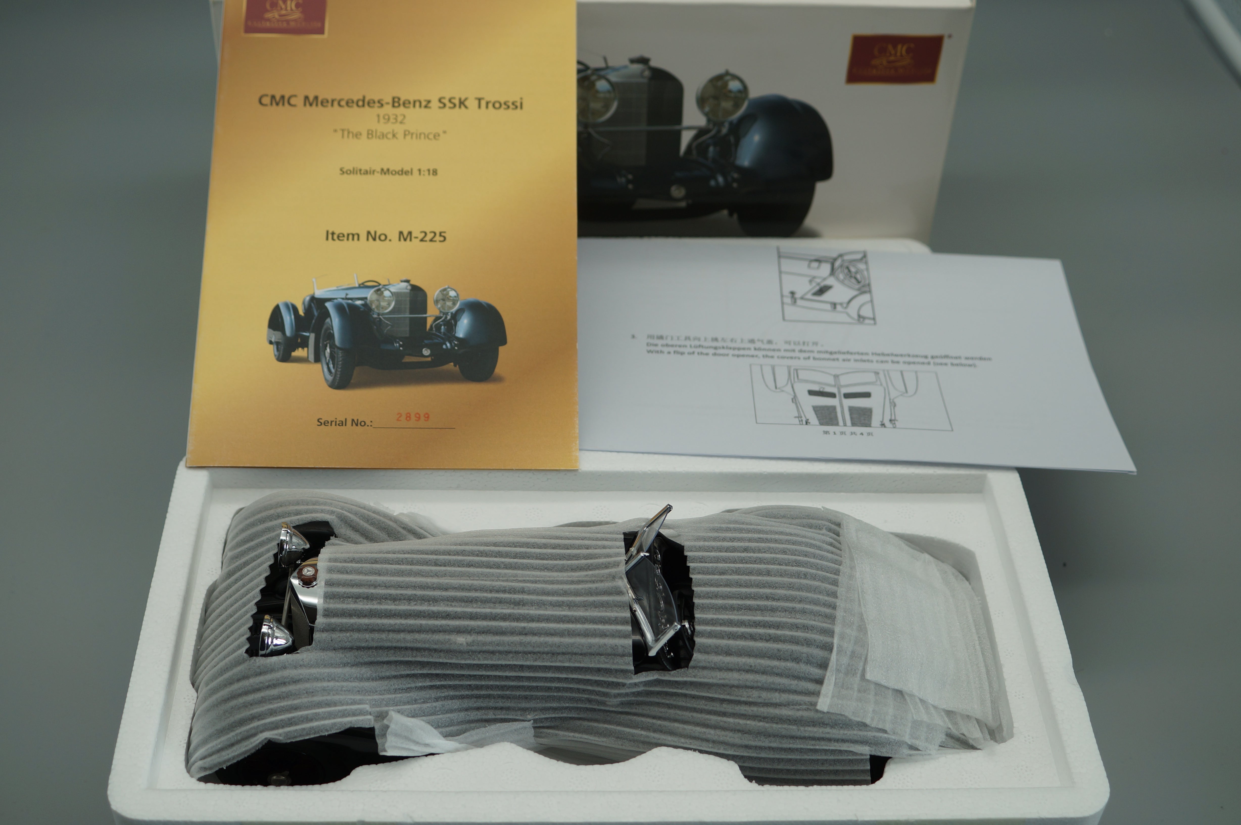 Mercedes-Benz SSK “Black Prince” 1934 CMC M-225 - PRE OWNED- TS450