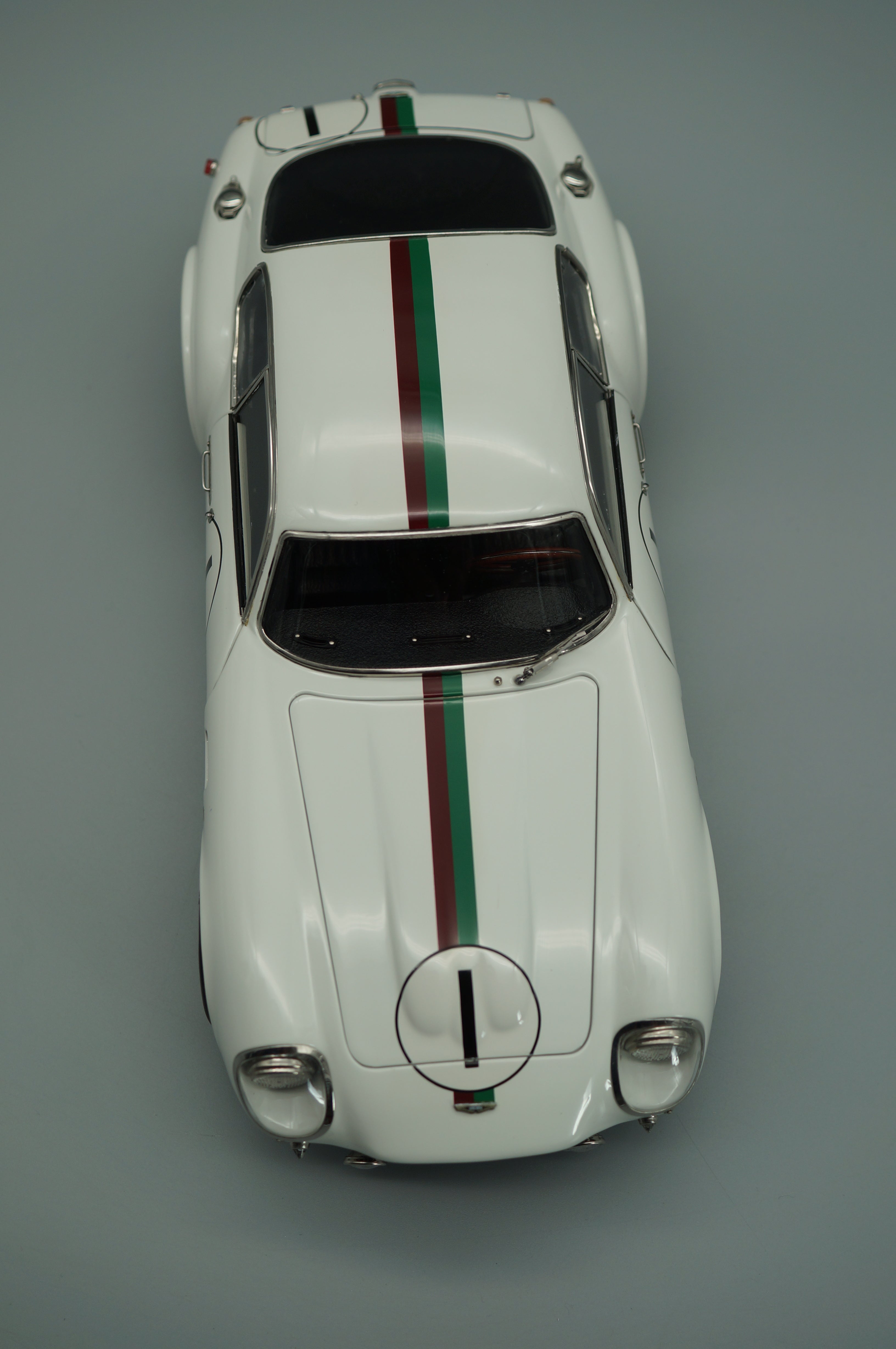 1:18 Aston Martin DB4 GT Zagato Start-Nr. 1 Le Mans LE 2500 pcs CMC M-139 - pre-owned-