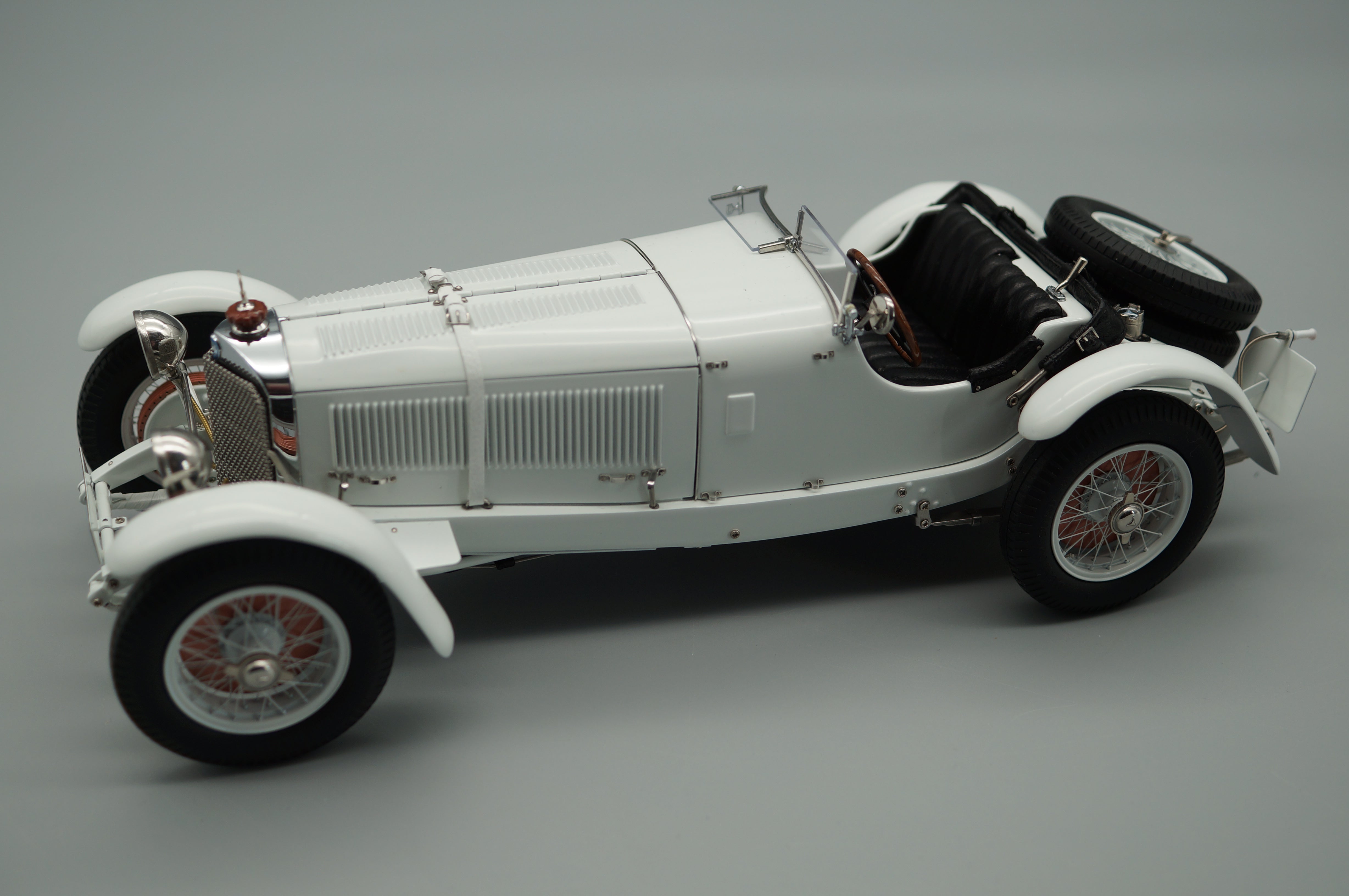 1:18 Mercedes-Benz SSK Hermann zu Leiningen 1930 CMC M-190 - pre-owned-