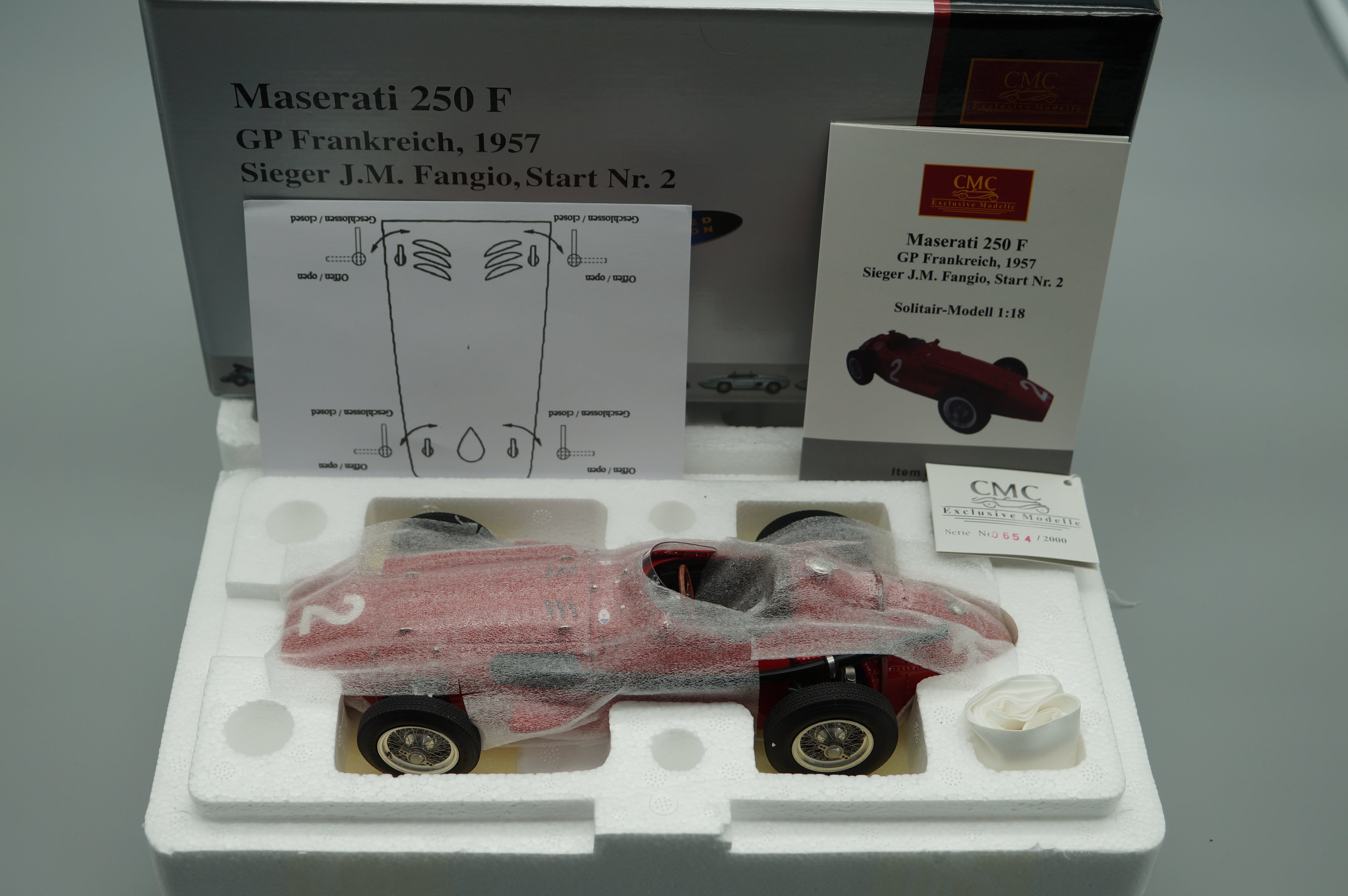 1:18 Maserati 250F #2 GP Frankreich "Fangio" CMC M-102 -pre-owned-