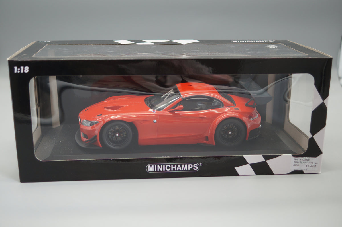 1/18 Minichamps 151122300 BMW Z4 GT3 2012 RED -DK449