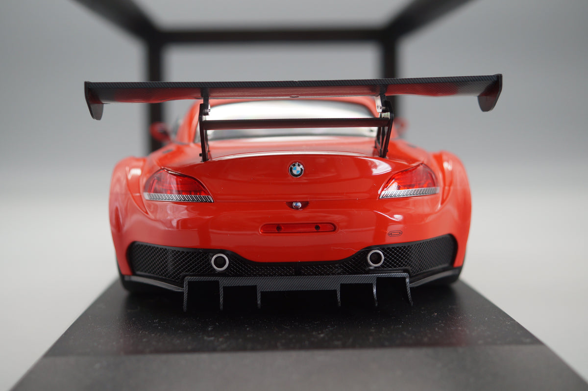 1/18 Minichamps 151122300 BMW Z4 GT3 2012 RED -DK449
