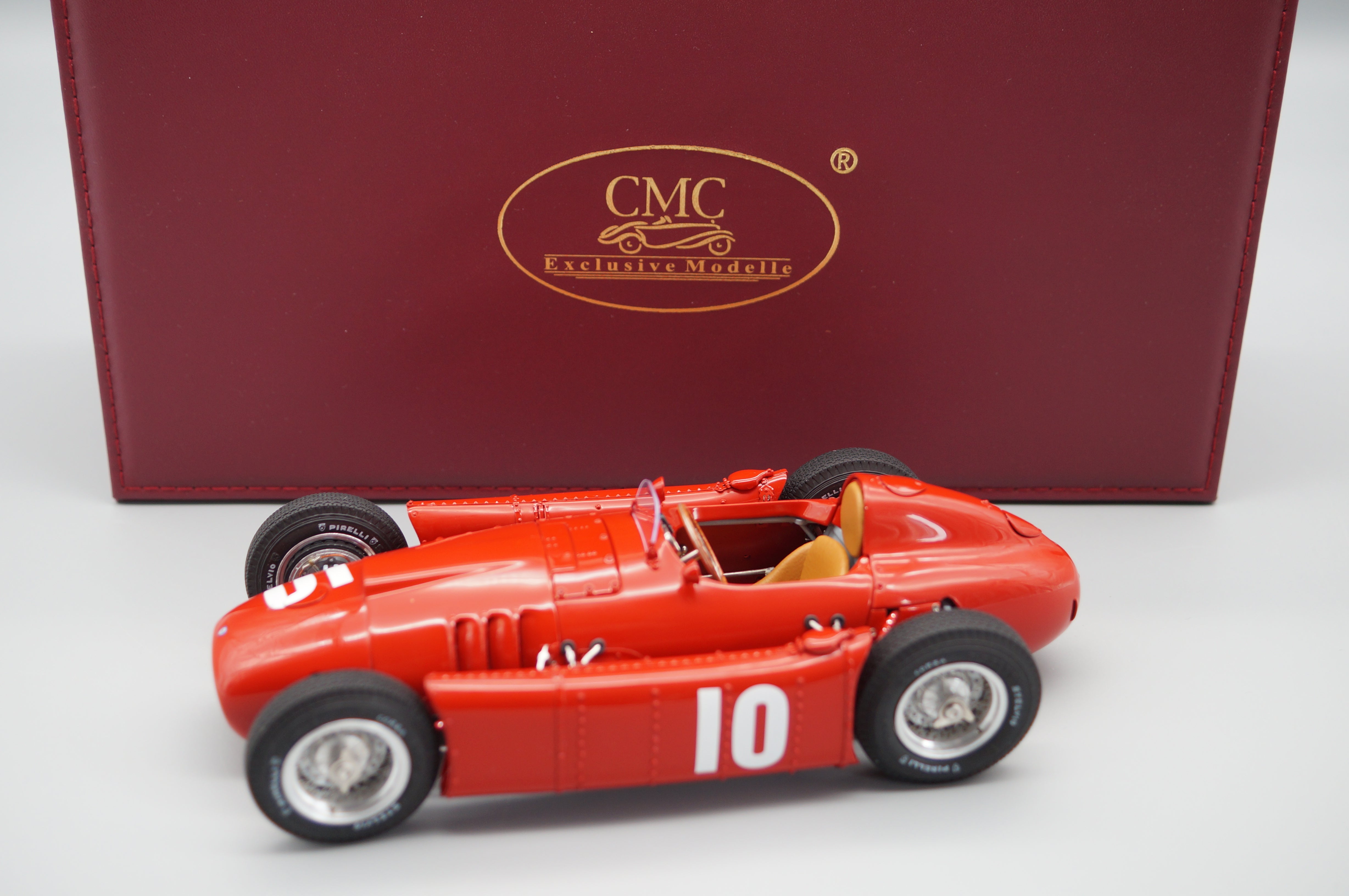 1:18 Lancia D50 #10 GP Pau Eugenio Castellotti CMC M-178 LE 1000 - pre-owned-