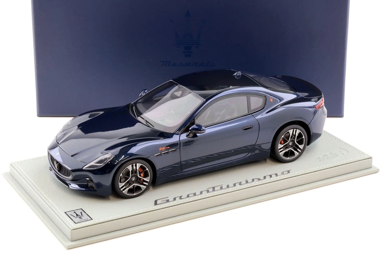 1/18 BBR Maserati Grantourismo Folgore 2023 BLU NOBILE - DEALER EDITION