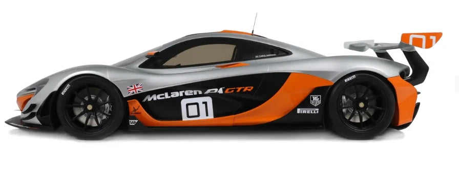 1/8 GT Spirit McLaren P1 GTR #1 PEBBLE BEACH SILVER mit Vitrine GTS8000902