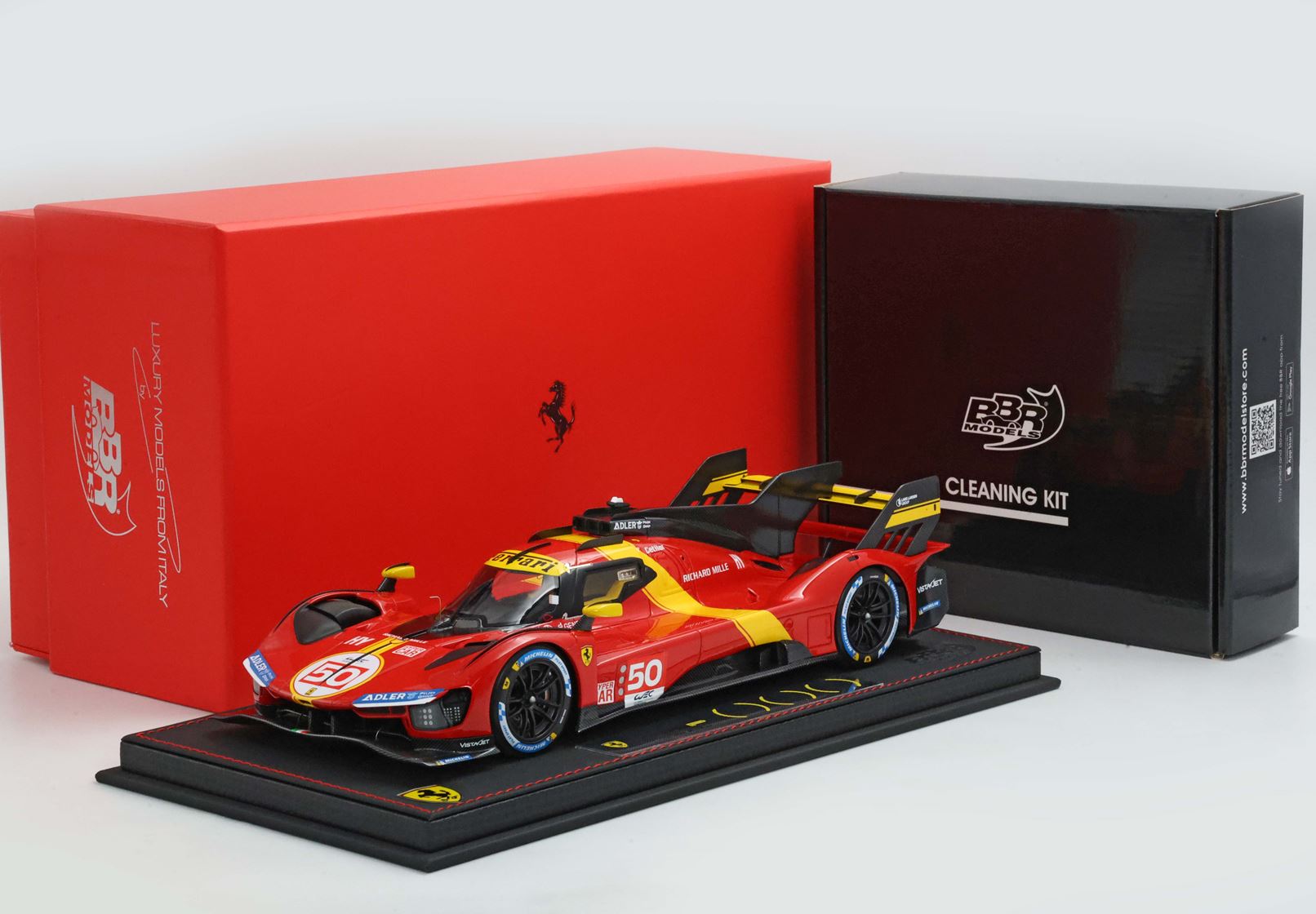 1/18 BBR Ferrari 499P Winner 24h Le Mans 2023 - 2024 - 2025 cleaning kit included P18226GEN