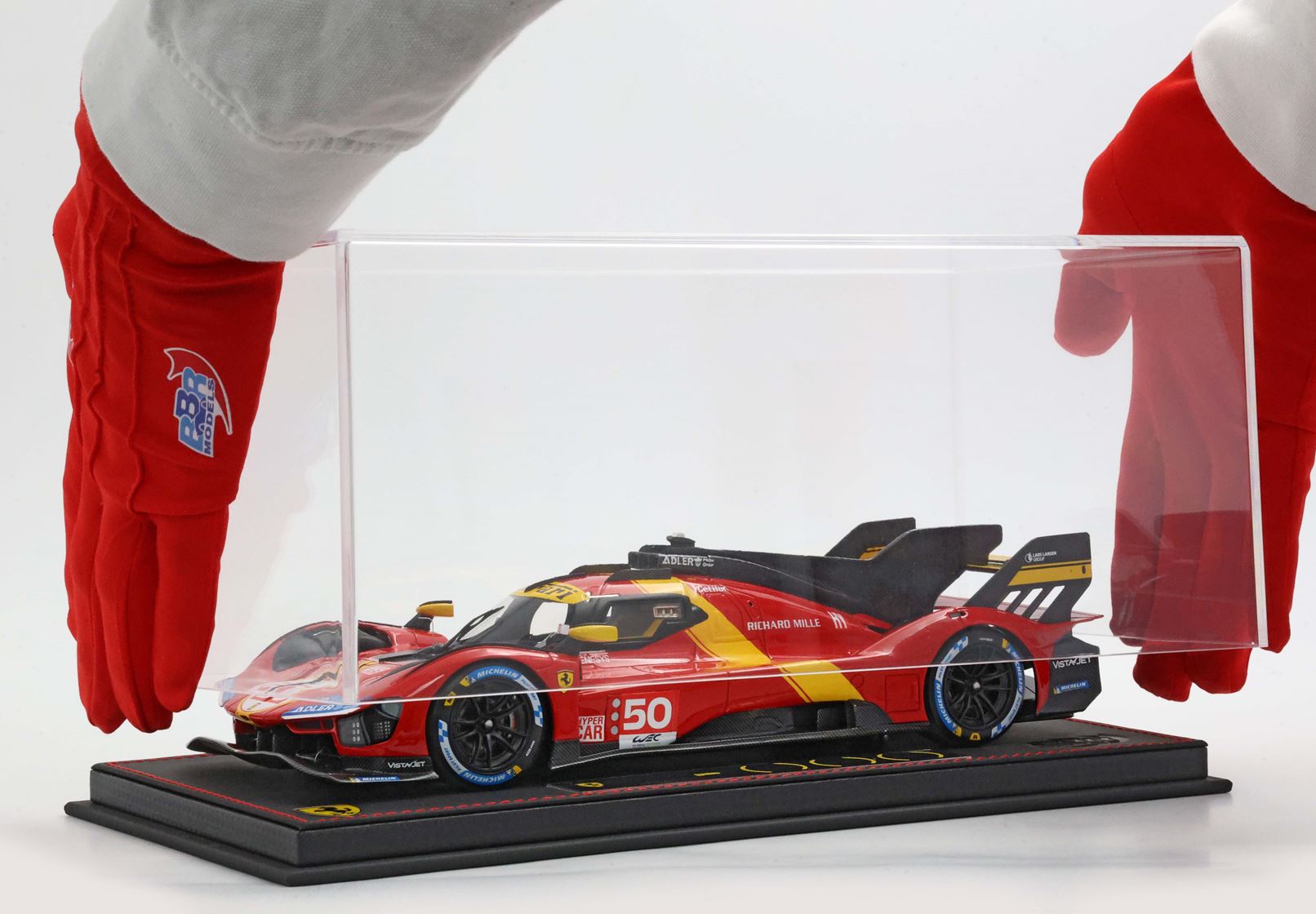 1/18 BBR Ferrari 499P Winner 24h Le Mans 2023 - 2024 - 2025 cleaning kit included P18226GEN