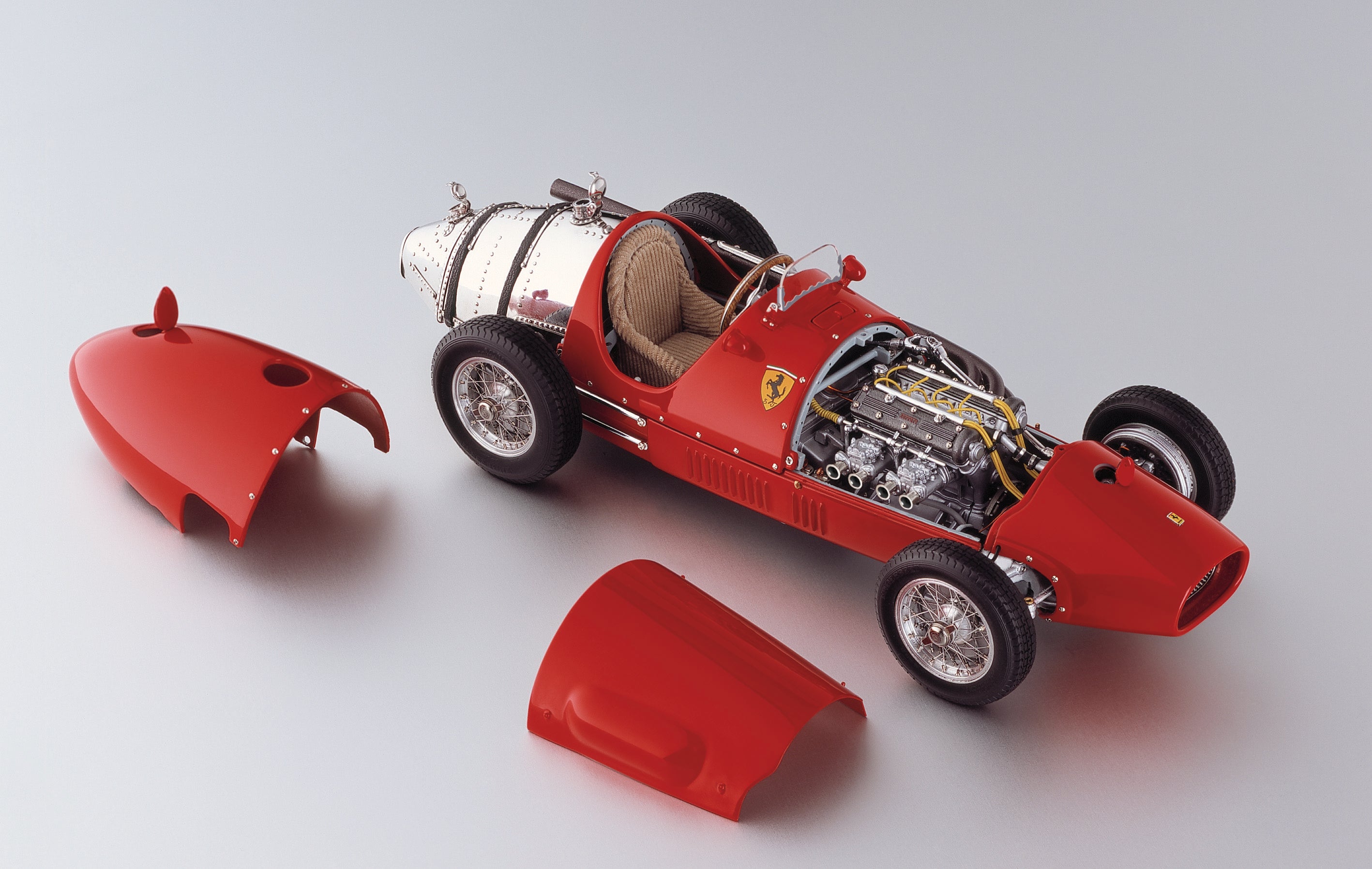 Ferrari 500 F2 1953 Der Doppelweltmeister CMC M-056 aus Vorbesitz