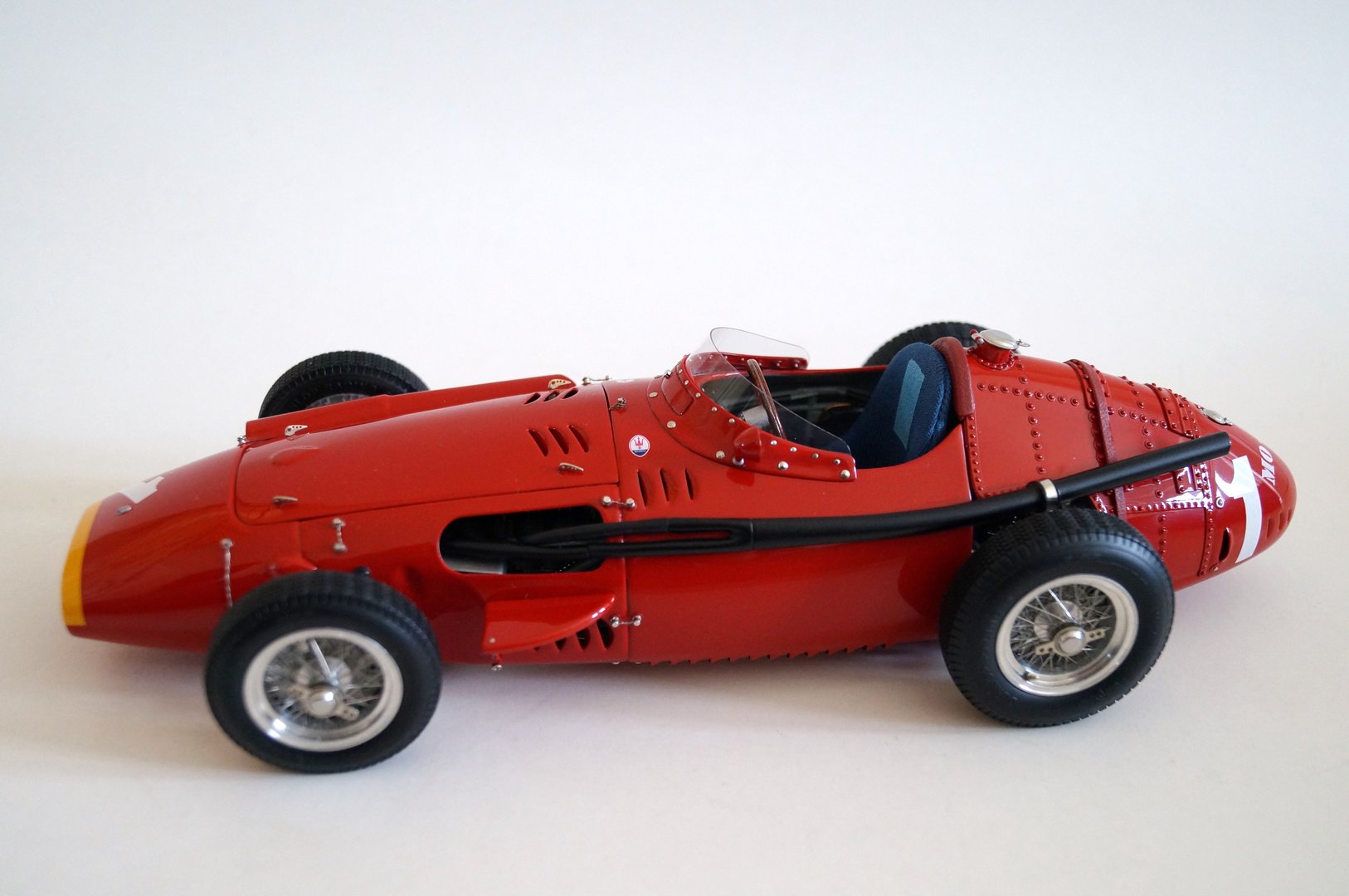 Maserati 250F #1 Fangio CMC M-064 LE