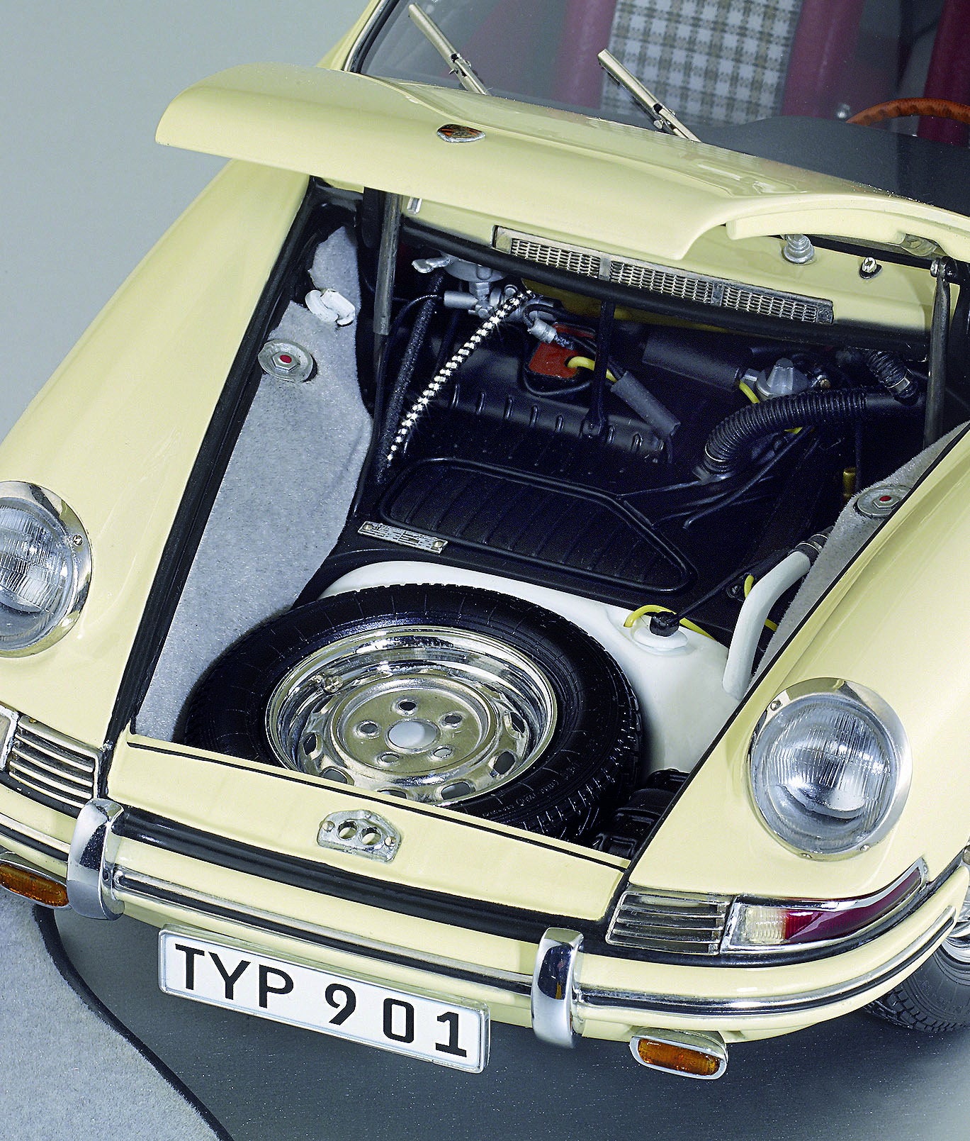Porsche 901 Coupe champagner gelb CMC M-067A