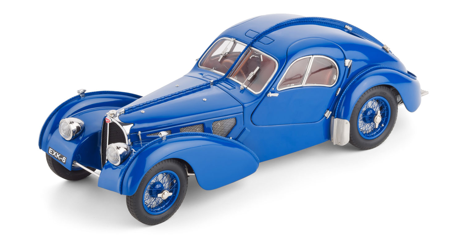 1/18 Bugatti Typ 57 SC Atlantic blau R.B. Pope CMC M-083