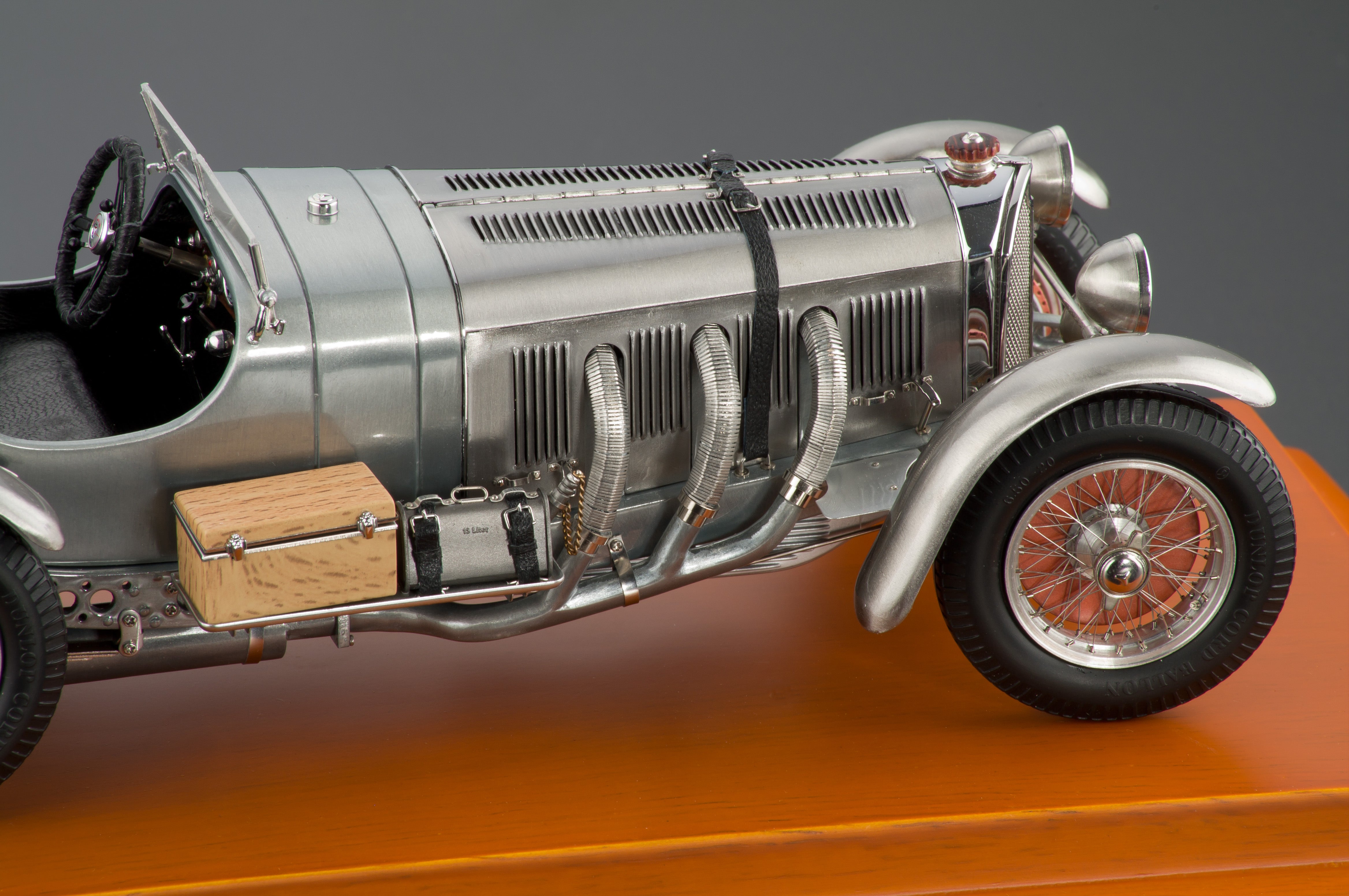 Mercedes-Benz SSKL Jubiläumsmodell 15 Jahre CMC M-087