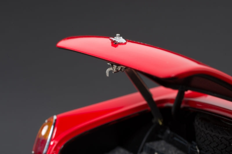 Ferrari 250 SWB Spyder California 1961 rot CMC M-091