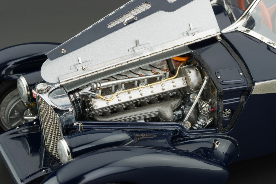 1/18 Bugatti 57 SC Corsica Roadster CMC M-106