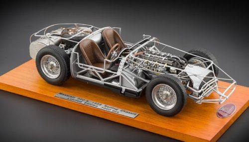 1/18 Maserati 300S Rolling Chassis 1956 CMC M-109 -pre-owned- AA447