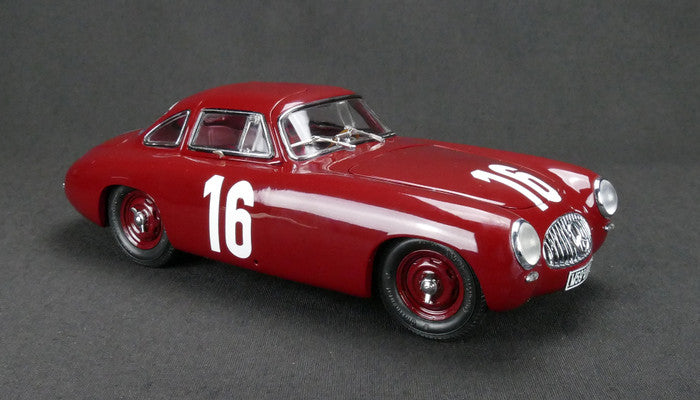 1/18 Mercedes-Benz 300 SL #16 Grand Prix of Bern 1952 CARACCIOLA CMC M-160