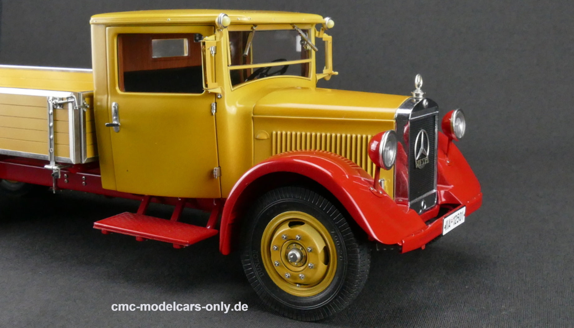Mercedes-Benz LKW LO 2750 Pritschenwagen gelb rot CMC M-169