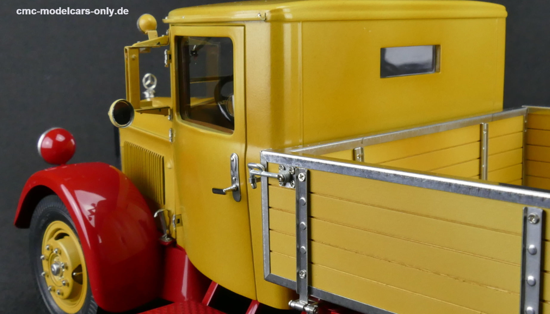 Mercedes-Benz LKW LO 2750 Pritschenwagen gelb rot CMC M-169