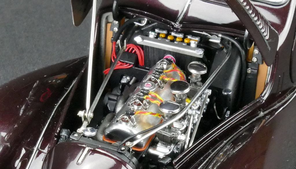 Talbot-Lago Coupé T150 C-SS Figoni & Falaschi "Teardrop" "Memory Edition" Aubergine CMC M-179