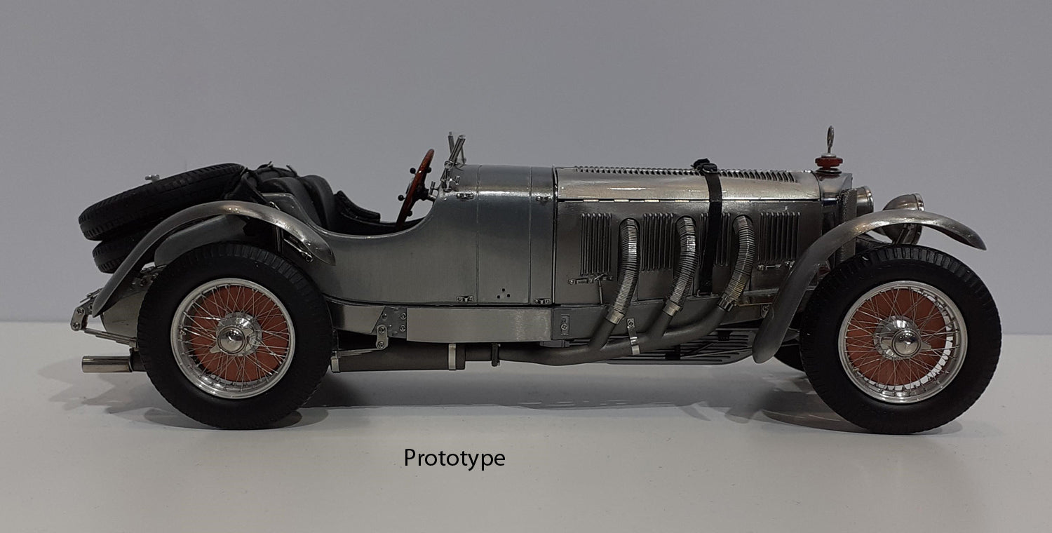 Mercedes-Benz SSK 1928-1930, Clear Finish inklusive Vitrine Limitierte Edition 600 Stück CMC M-209