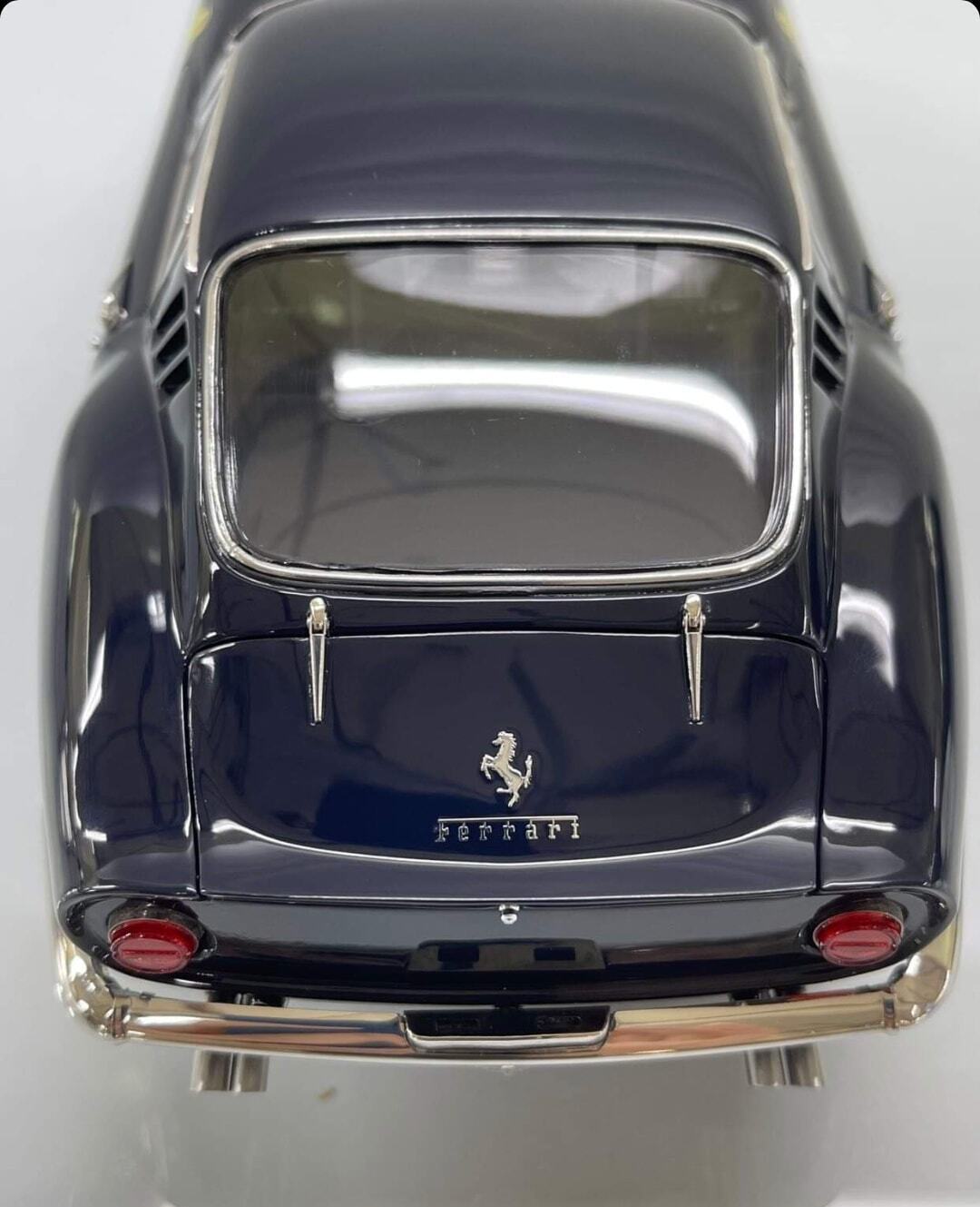 1/18 Ferrari 275 GTB/C MIDNIGHT BLUE US-Version CMC M-242US
