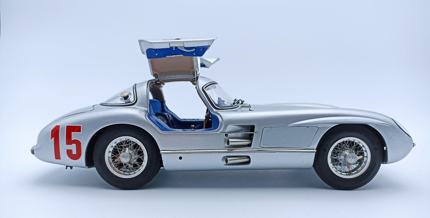 Mercedes-Benz 300 SLR Coupe #15 Großer Preis von Schweden 1955 CMC M-244 LE 1000 Stück