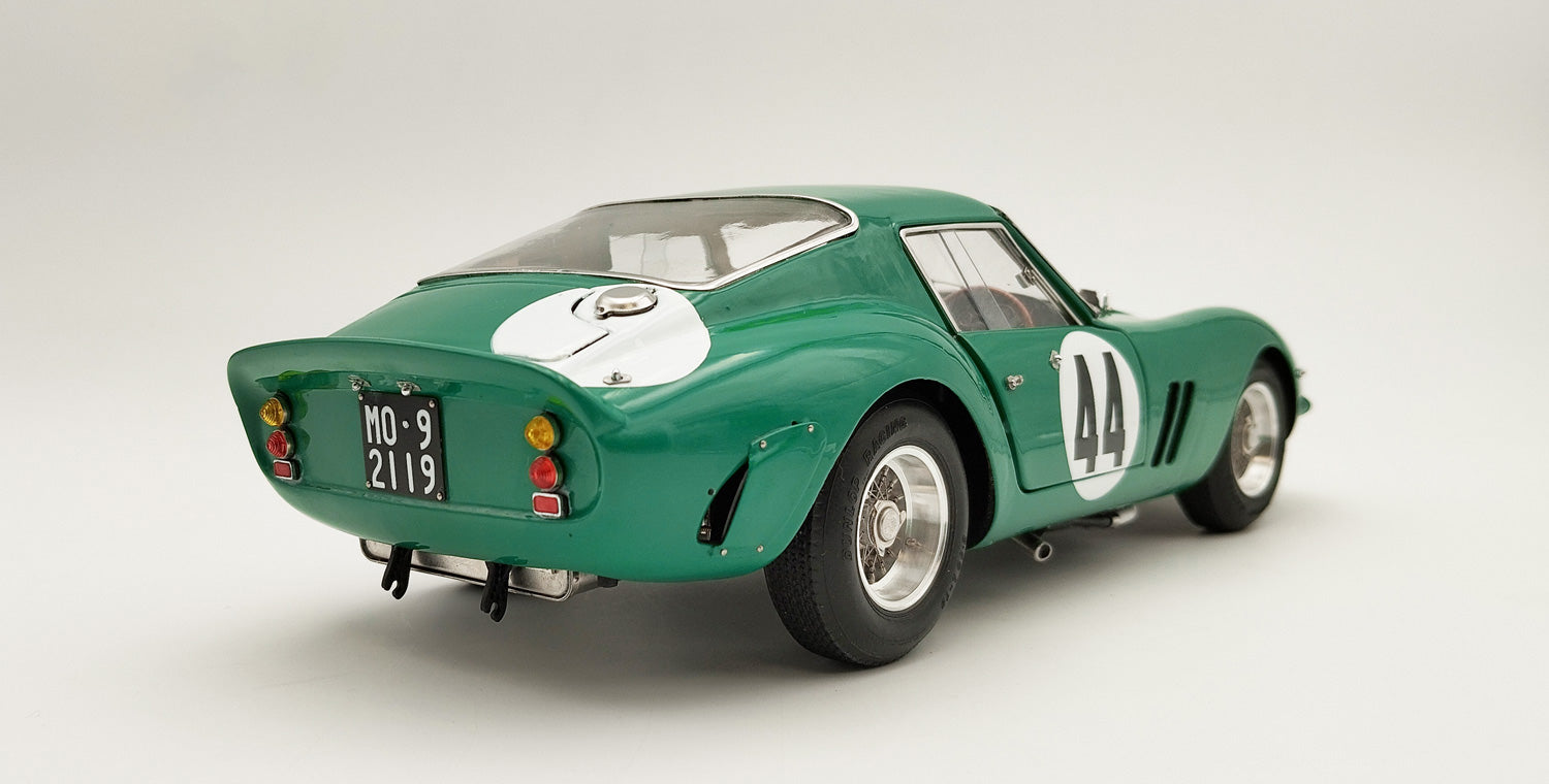 1/18 Ferrari 250 GTO, RHD David Piper 1962 Silverstone #44 Chassis 4491GT, LE 2000