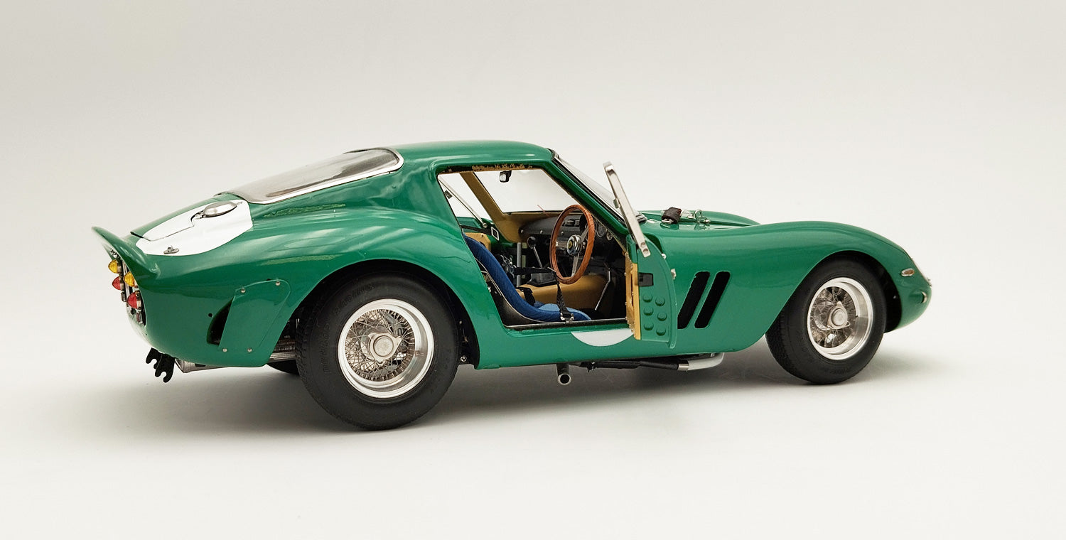 1/18 Ferrari 250 GTO, RHD David Piper 1962 Silverstone #44 Chassis 4491GT, LE 2000
