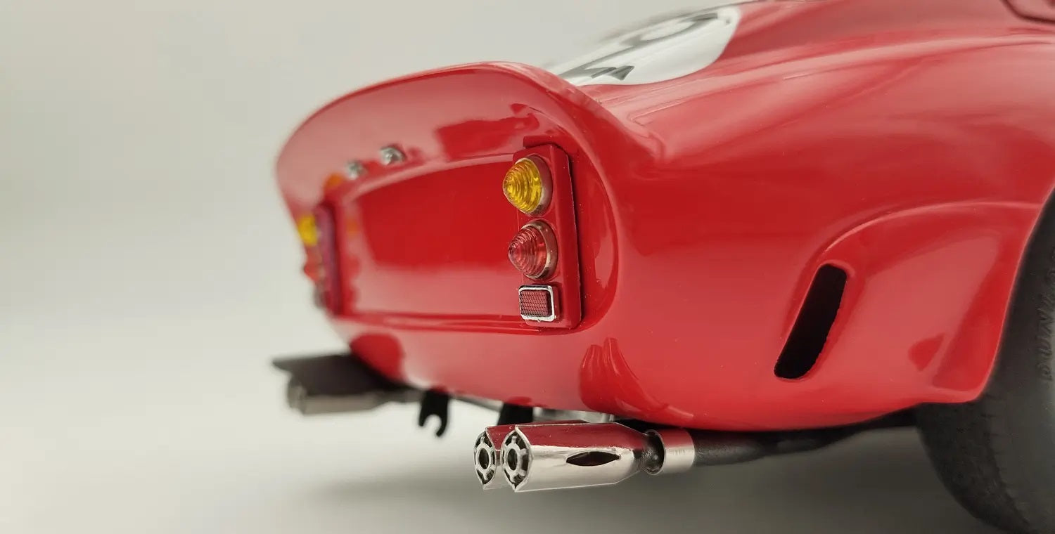 1/18 Ferrari 250 GTO, LHD “Beurlys” / “Elde” Le Mans 1962 #22 Chassis 3757GT, LE 2200
