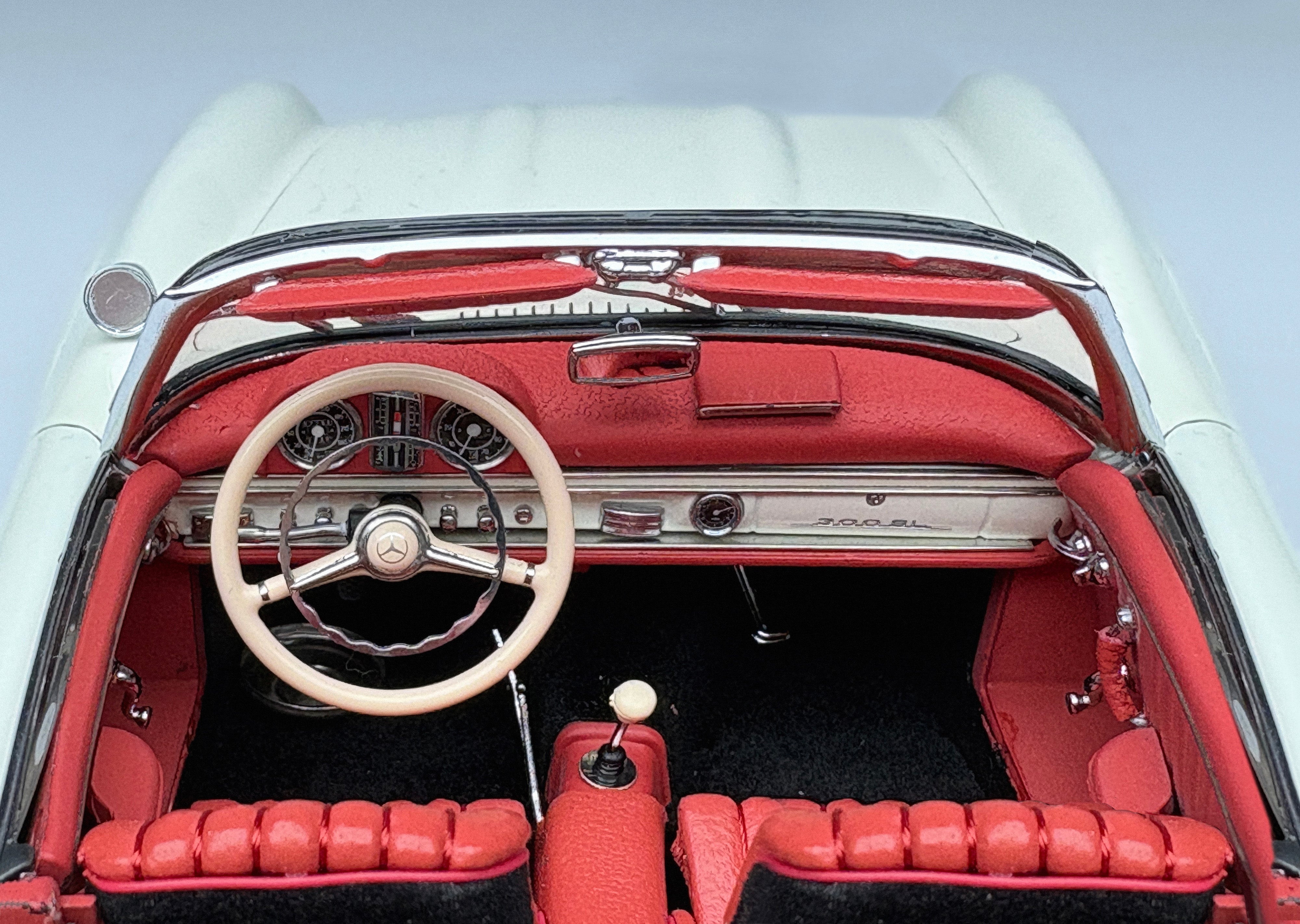 1/18 Mercedes-Benz 300 SL W198 Roadster Hardtop white CMC M-284